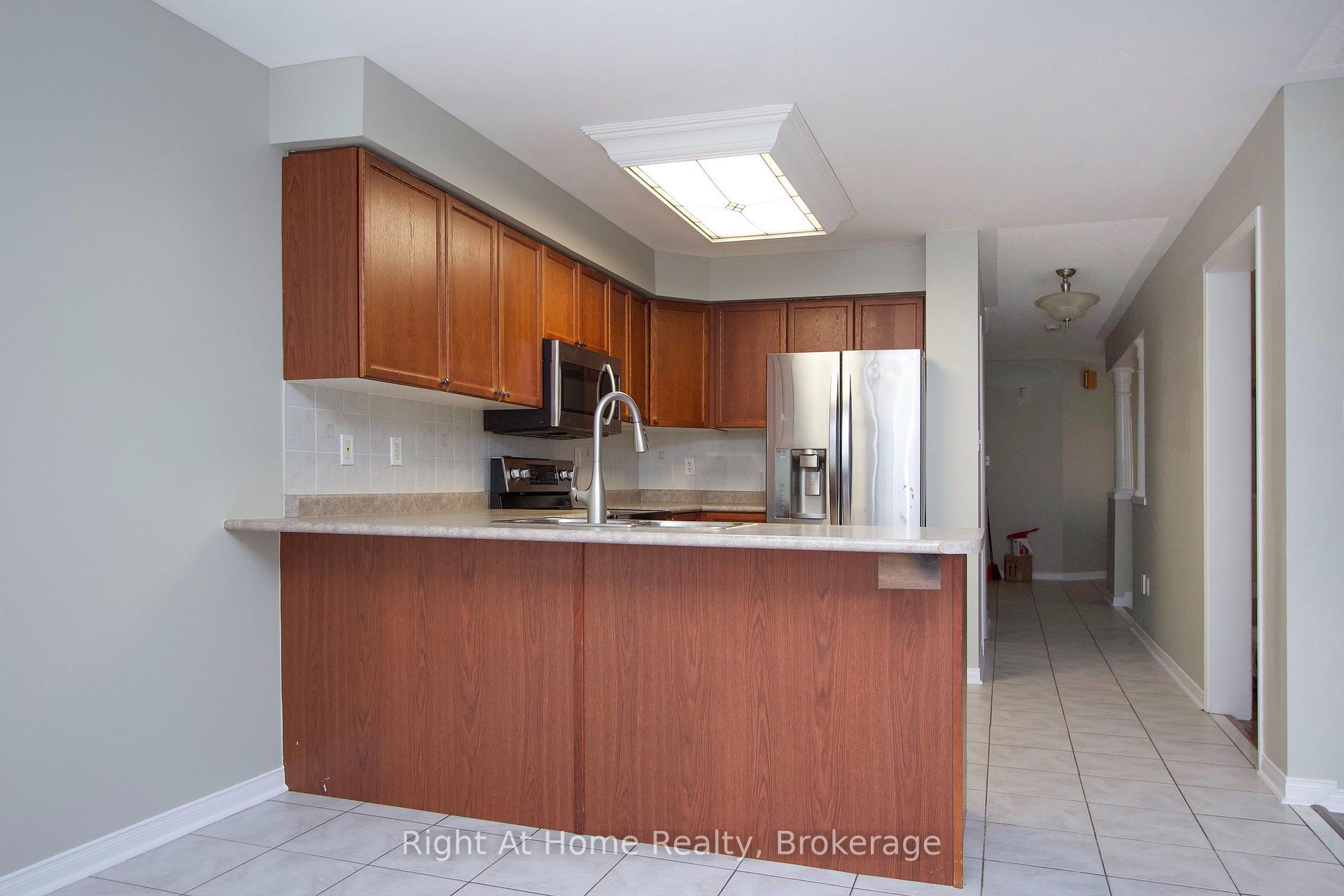 Photo 13 of Unit Upper Unit, 75 Millburn Drive, Clarington, Bowmanville — HOMEH