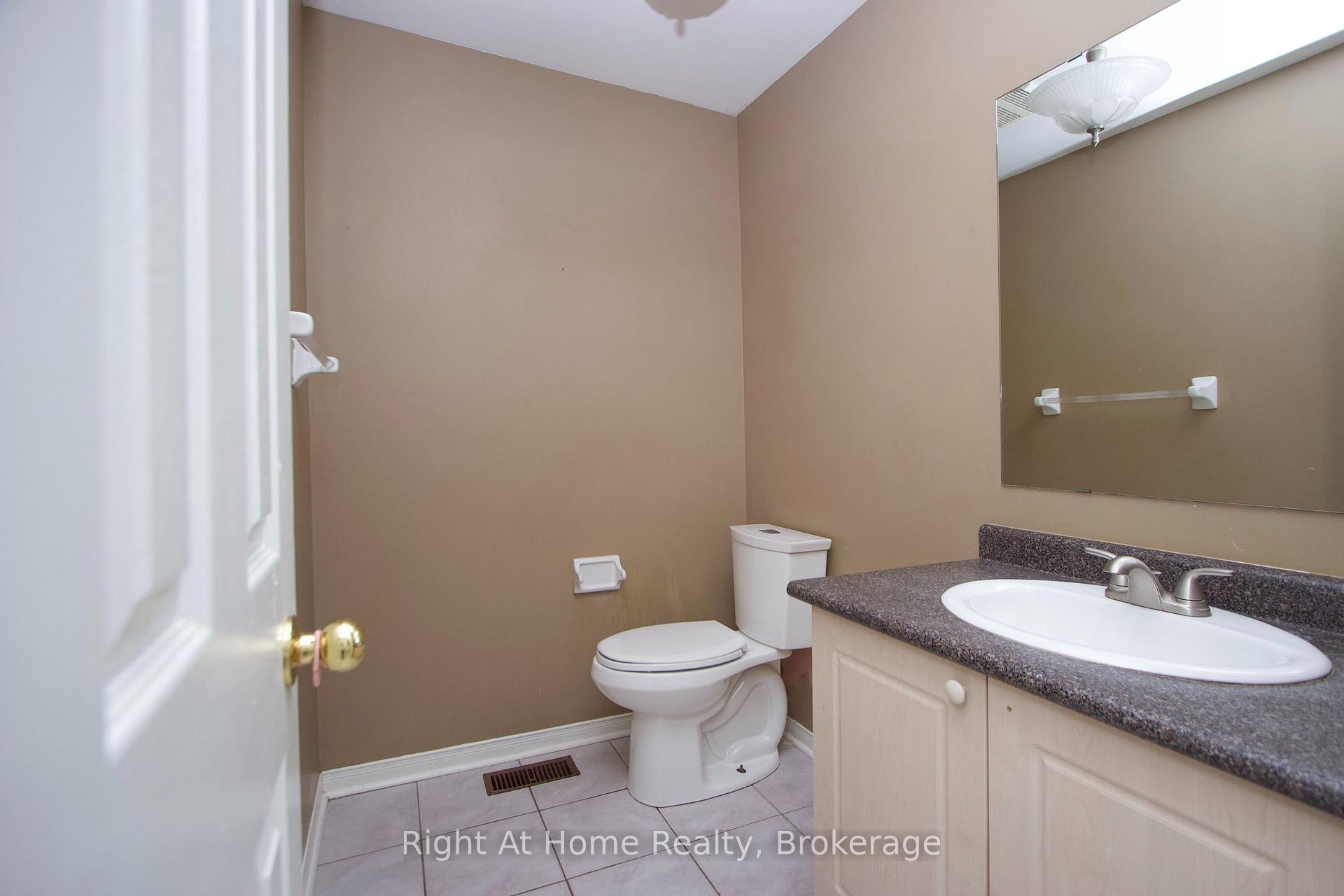 Photo 14 of Unit Upper Unit, 75 Millburn Drive, Clarington, Bowmanville — HOMEH