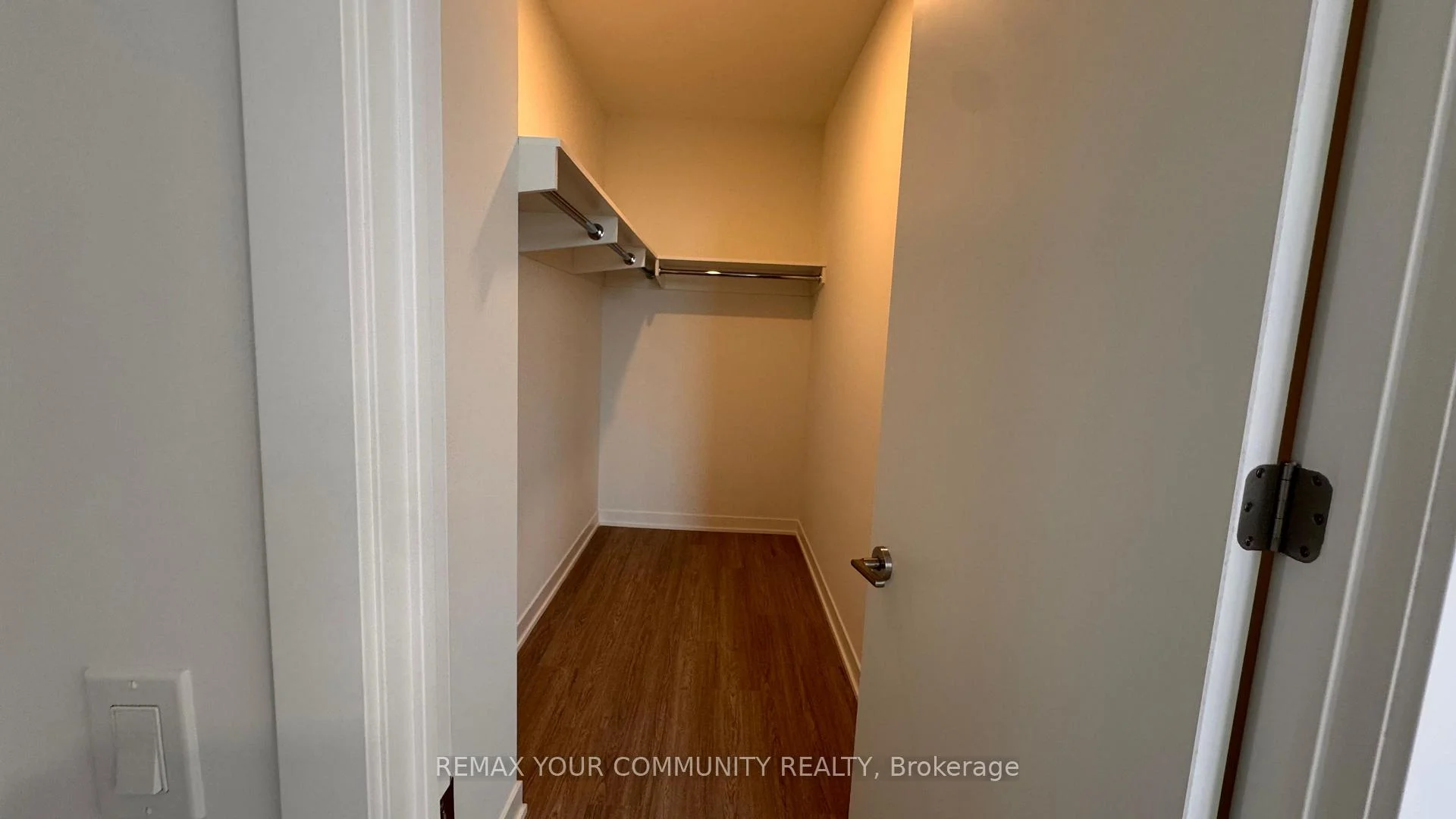 Photo 10 of Unit 1004, 8188 Yonge Street, Vaughan, Uplands — HOMEH