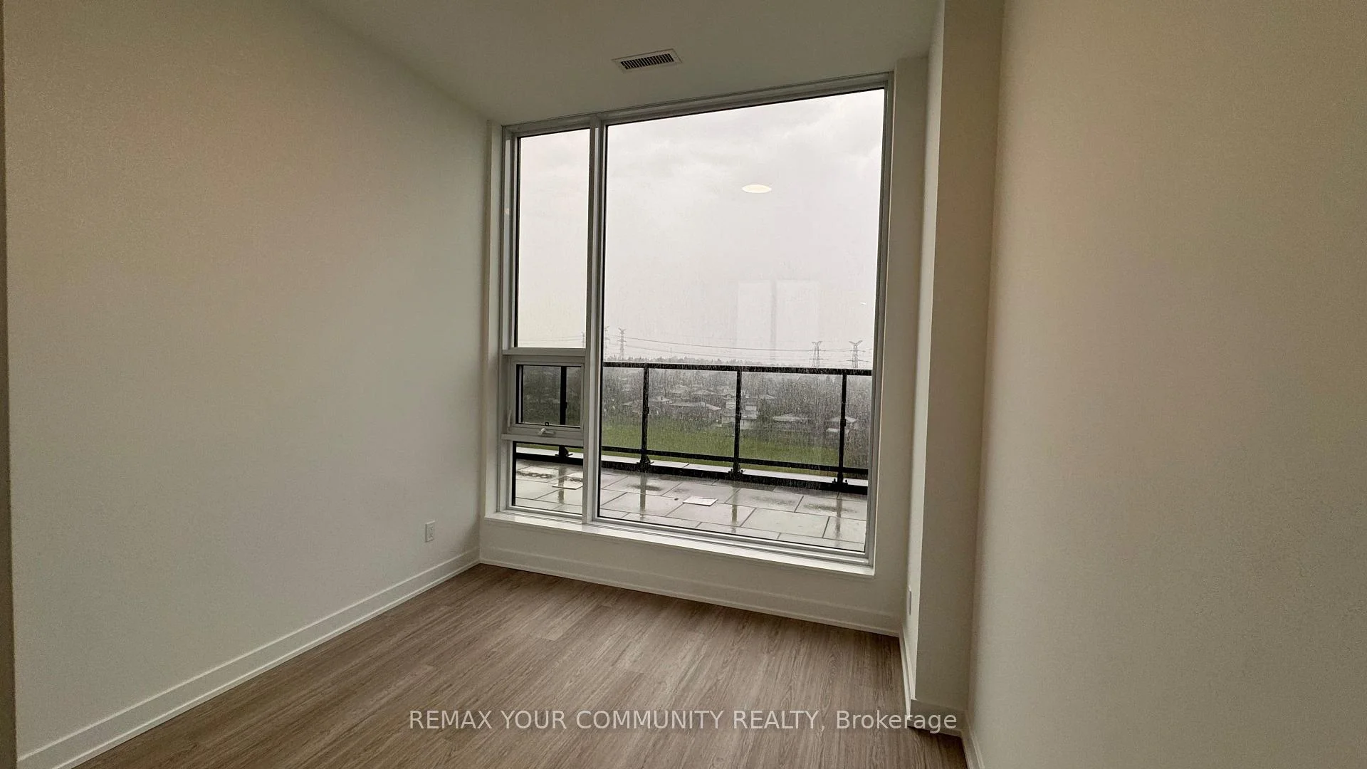 Photo 14 of Unit 1004, 8188 Yonge Street, Vaughan, Uplands — HOMEH