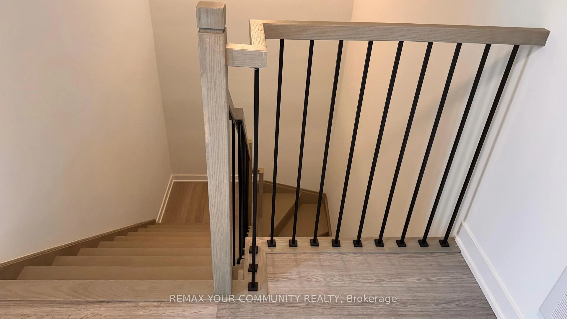 Photo 21 of Unit 1004, 8188 Yonge Street, Vaughan, Uplands — HOMEH