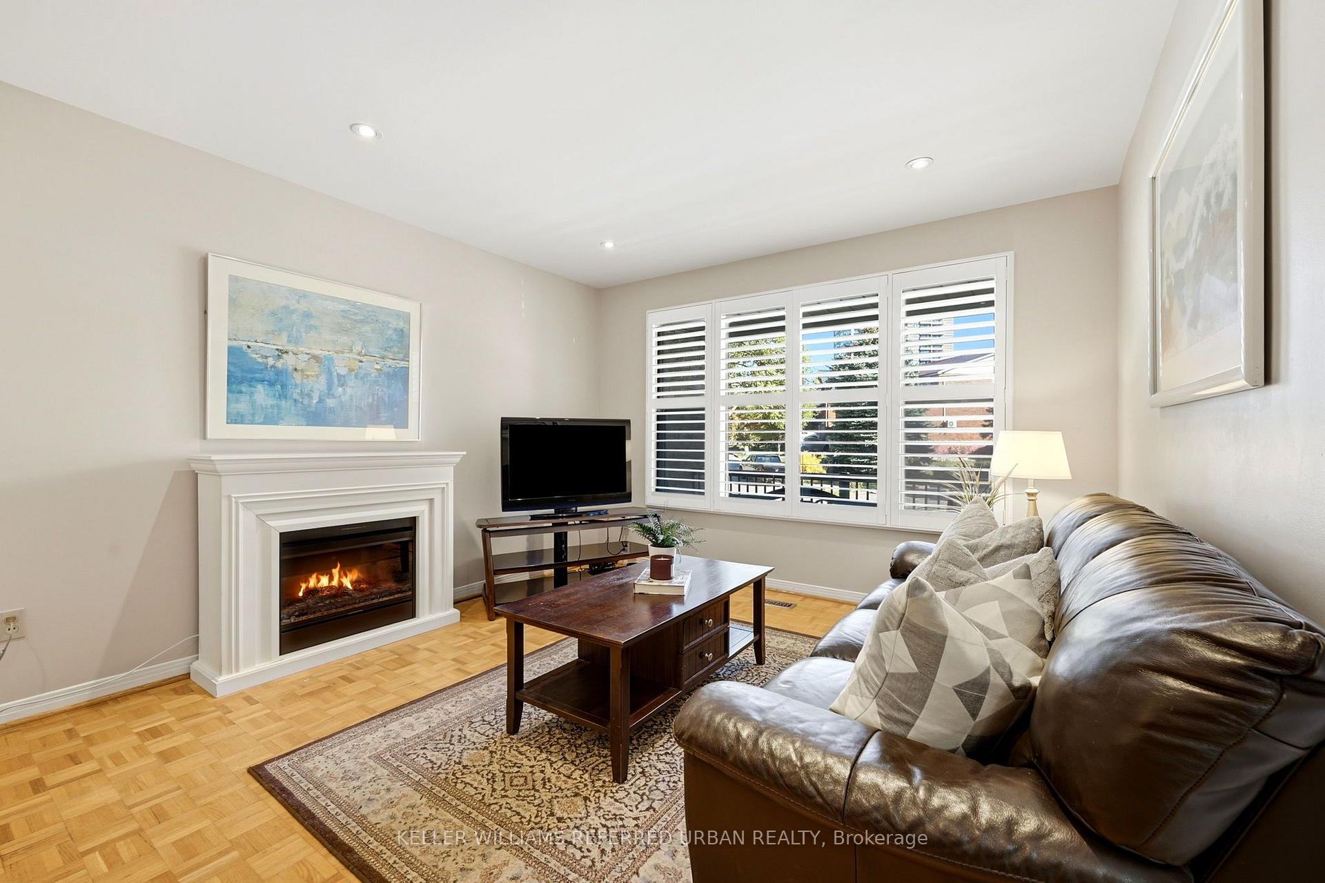Photo 6 of 54 Ivan Nelson Drive, North York, Westminster-Branson — HOMEH