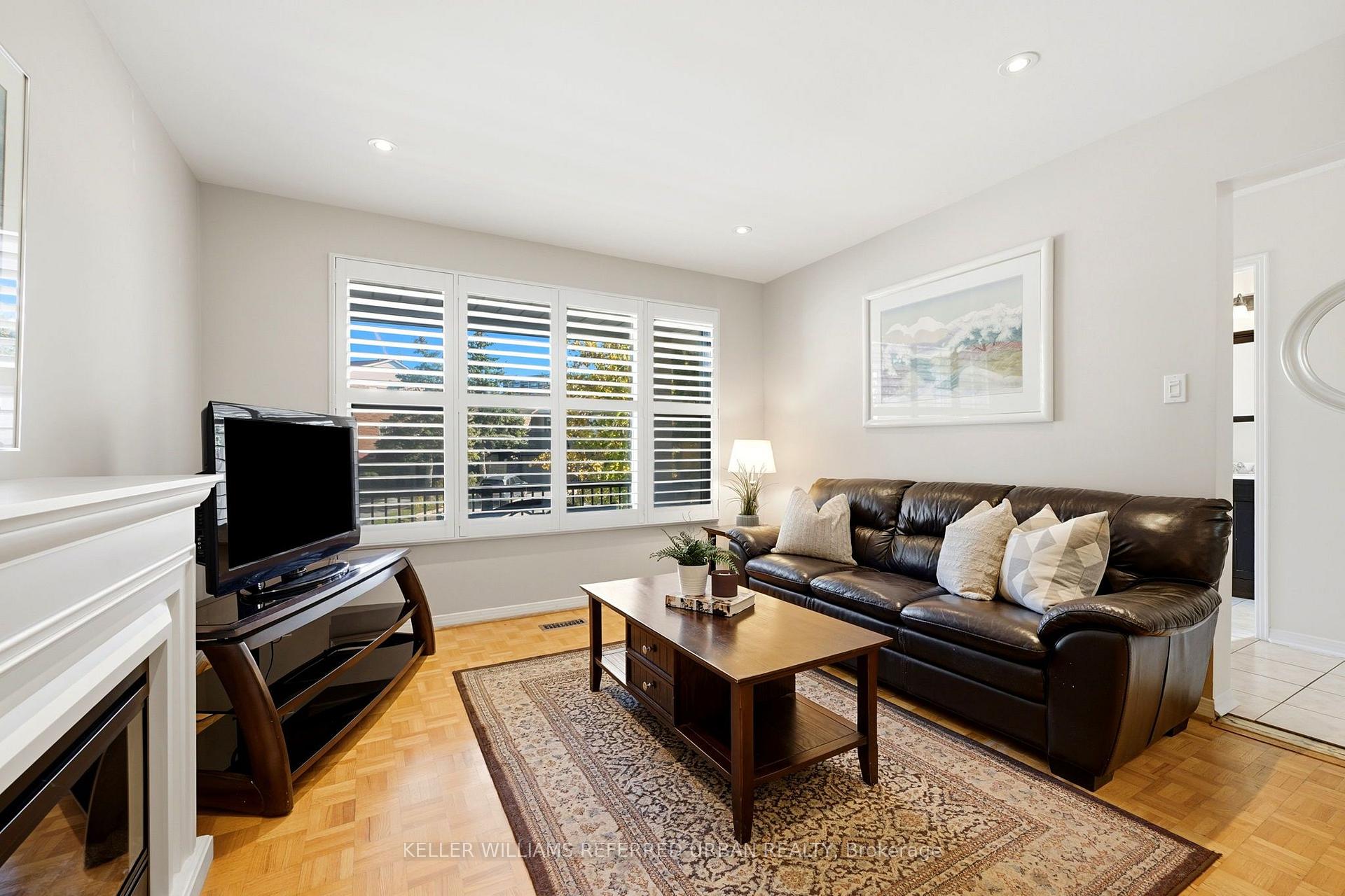 Photo 7 of 54 Ivan Nelson Drive, North York, Westminster-Branson — HOMEH