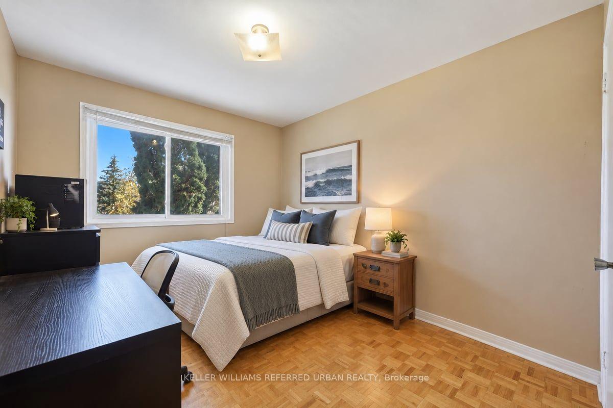 Photo 29 of 54 Ivan Nelson Drive, North York, Westminster-Branson — HOMEH