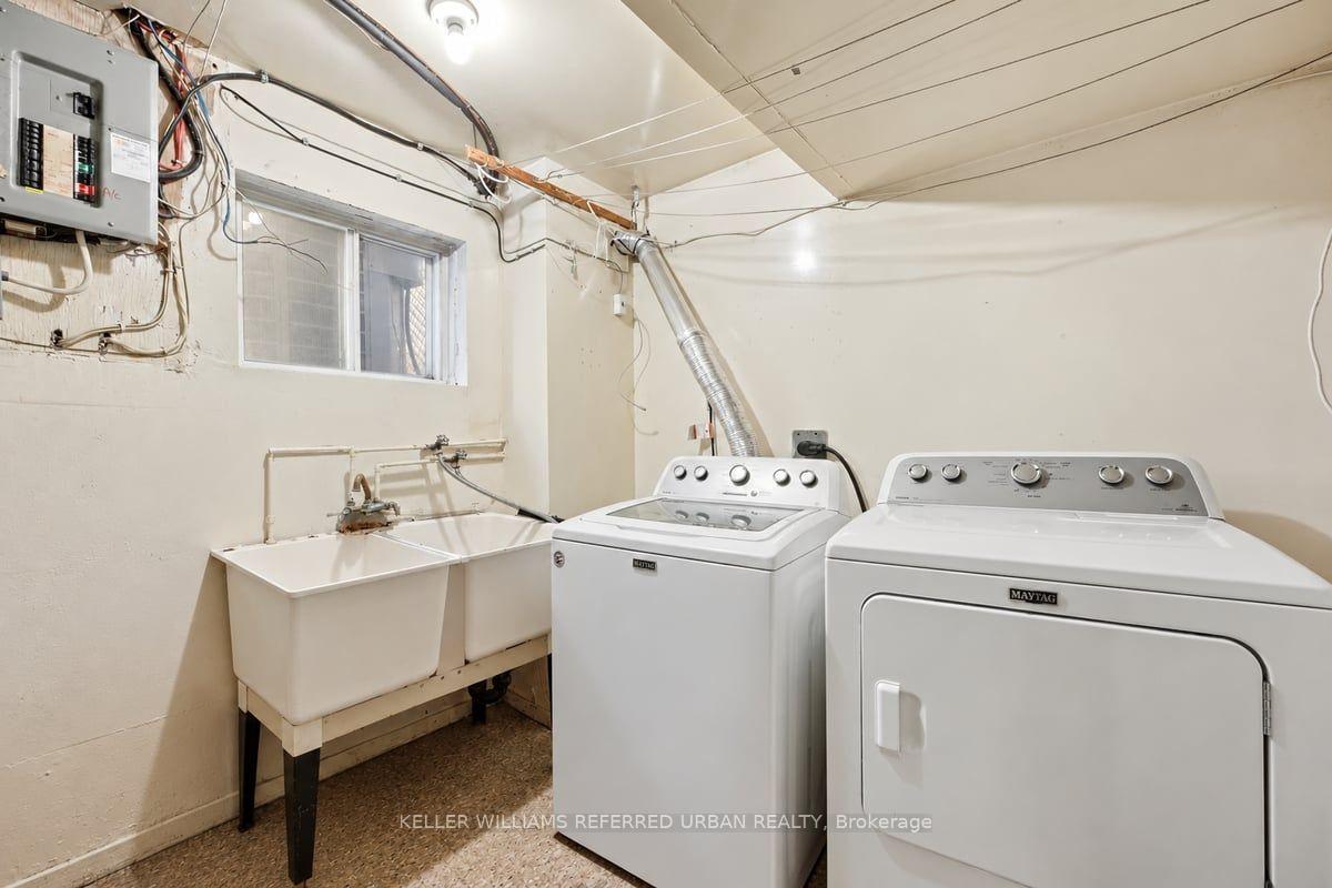 Photo 35 of 54 Ivan Nelson Drive, North York, Westminster-Branson — HOMEH