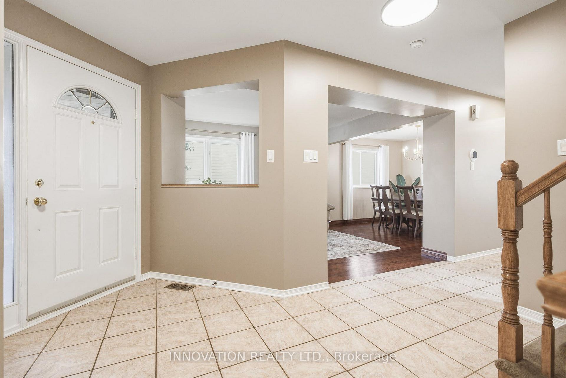 Photo 5 of 48 Nakota Way, Ottawa, Barrhaven - Longfields — HOMEH
