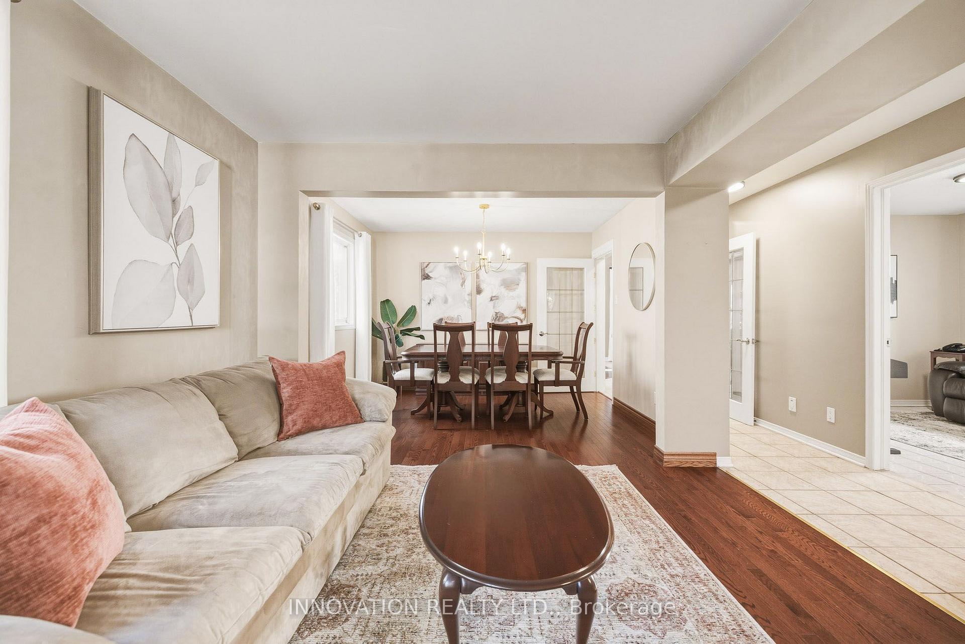 Photo 10 of 48 Nakota Way, Ottawa, Barrhaven - Longfields — HOMEH