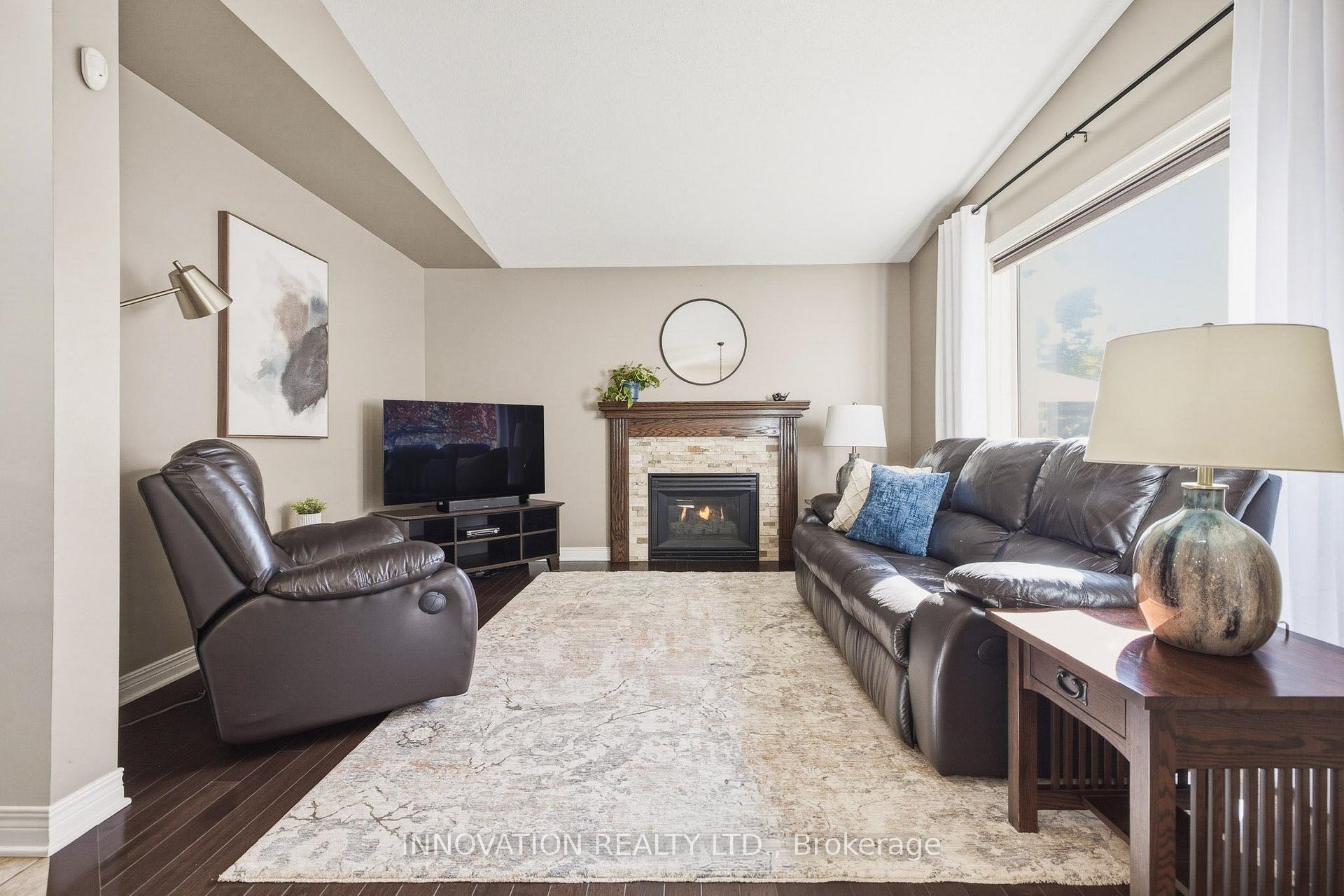 Photo 19 of 48 Nakota Way, Ottawa, Barrhaven - Longfields — HOMEH