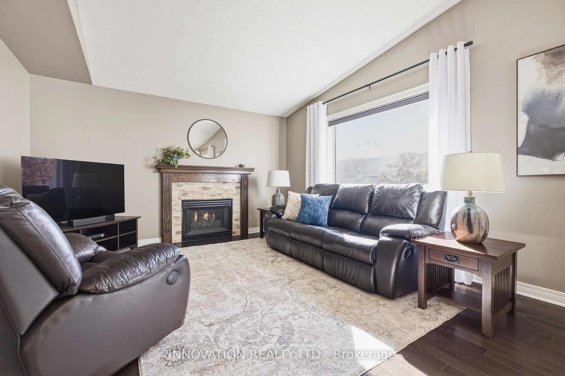 Photo 20 of 48 Nakota Way, Ottawa, Barrhaven - Longfields — HOMEH