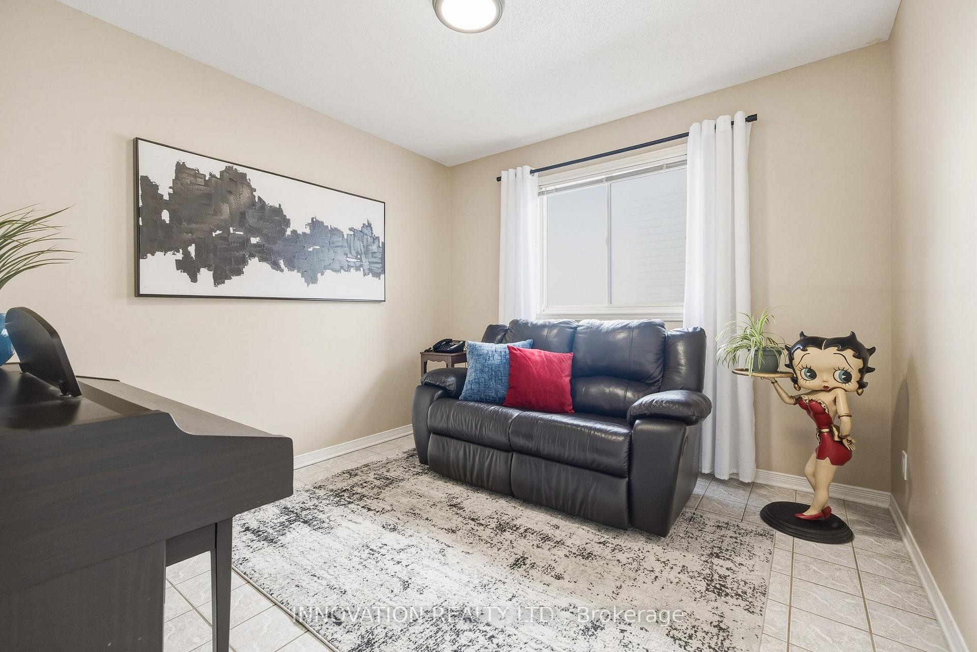 Photo 23 of 48 Nakota Way, Ottawa, Barrhaven - Longfields — HOMEH