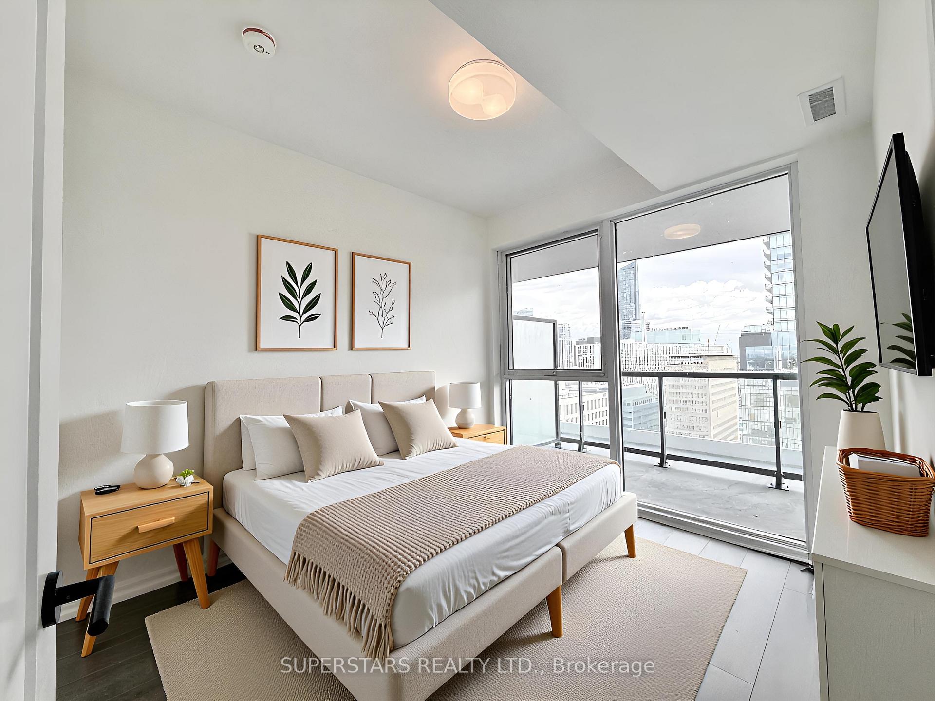 Photo 3 of Unit 2604, 280 Dundas Street W, Toronto, Kensington-Chinatown — HOMEH