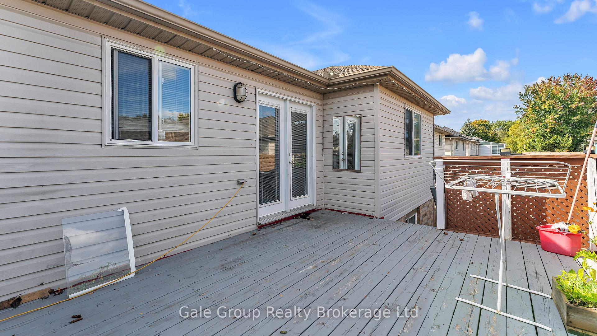 Photo 29 of 470 Marconi Boulevard, London, East I — HOMEH