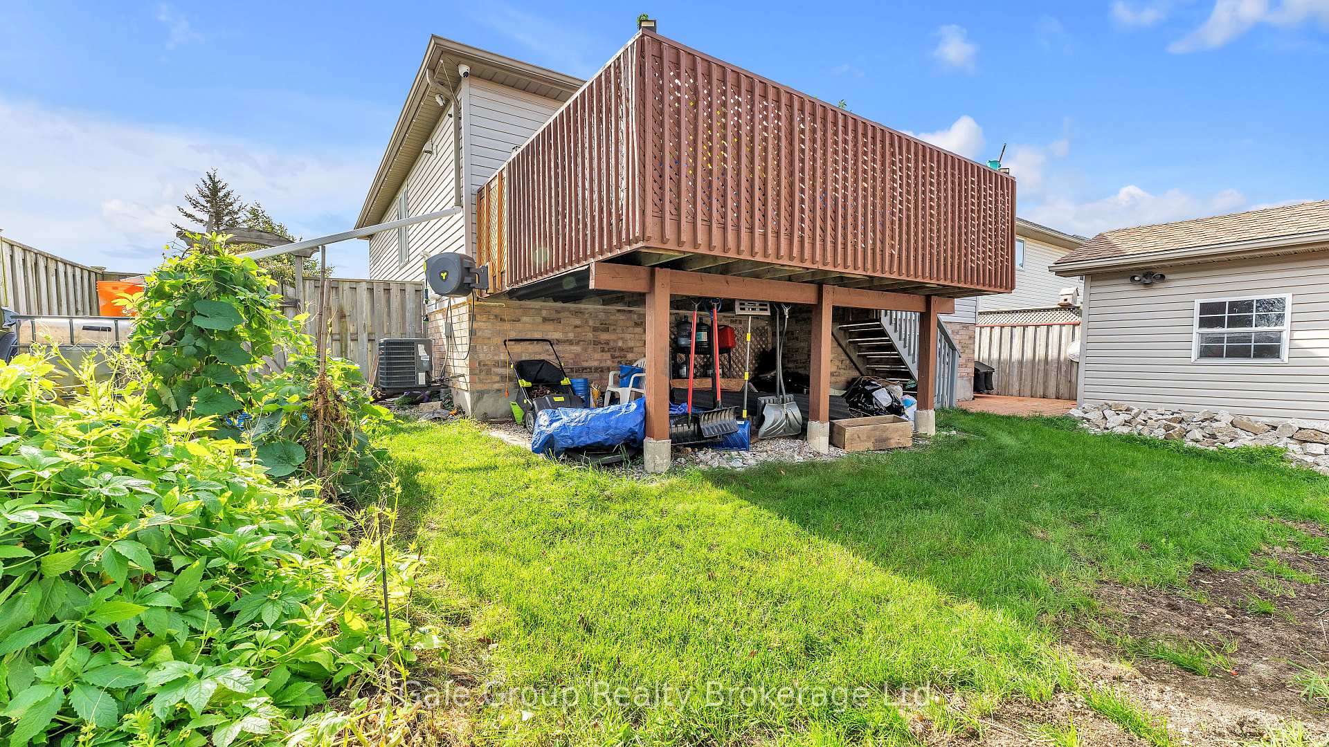 Photo 30 of 470 Marconi Boulevard, London, East I — HOMEH