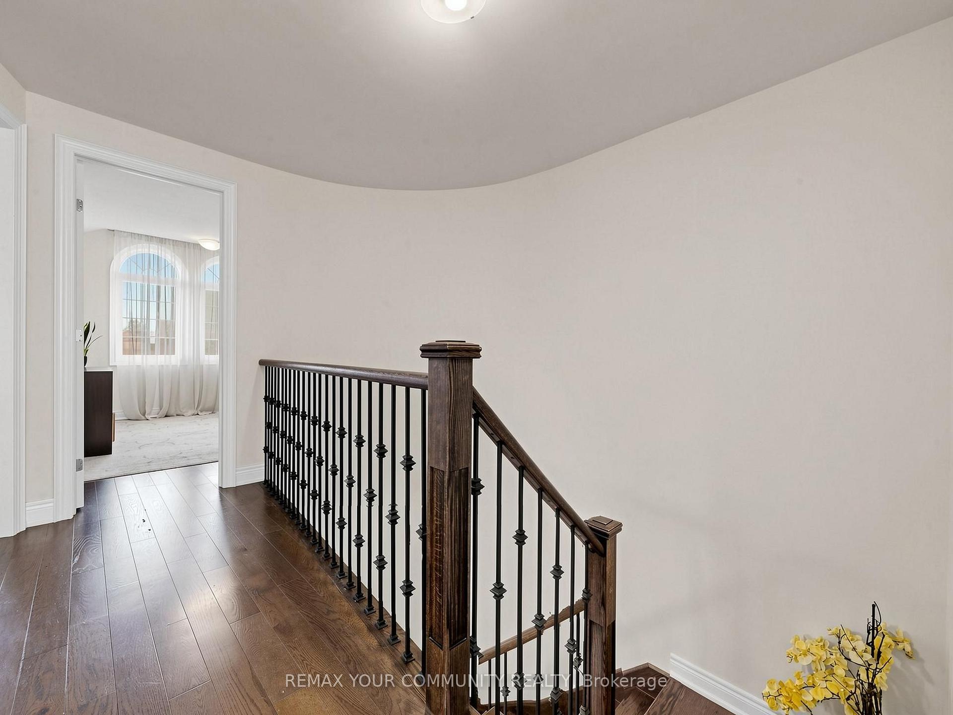 Photo 15 of 96 Drizzel Crescent, Richmond Hill, Oak Ridges — HOMEH