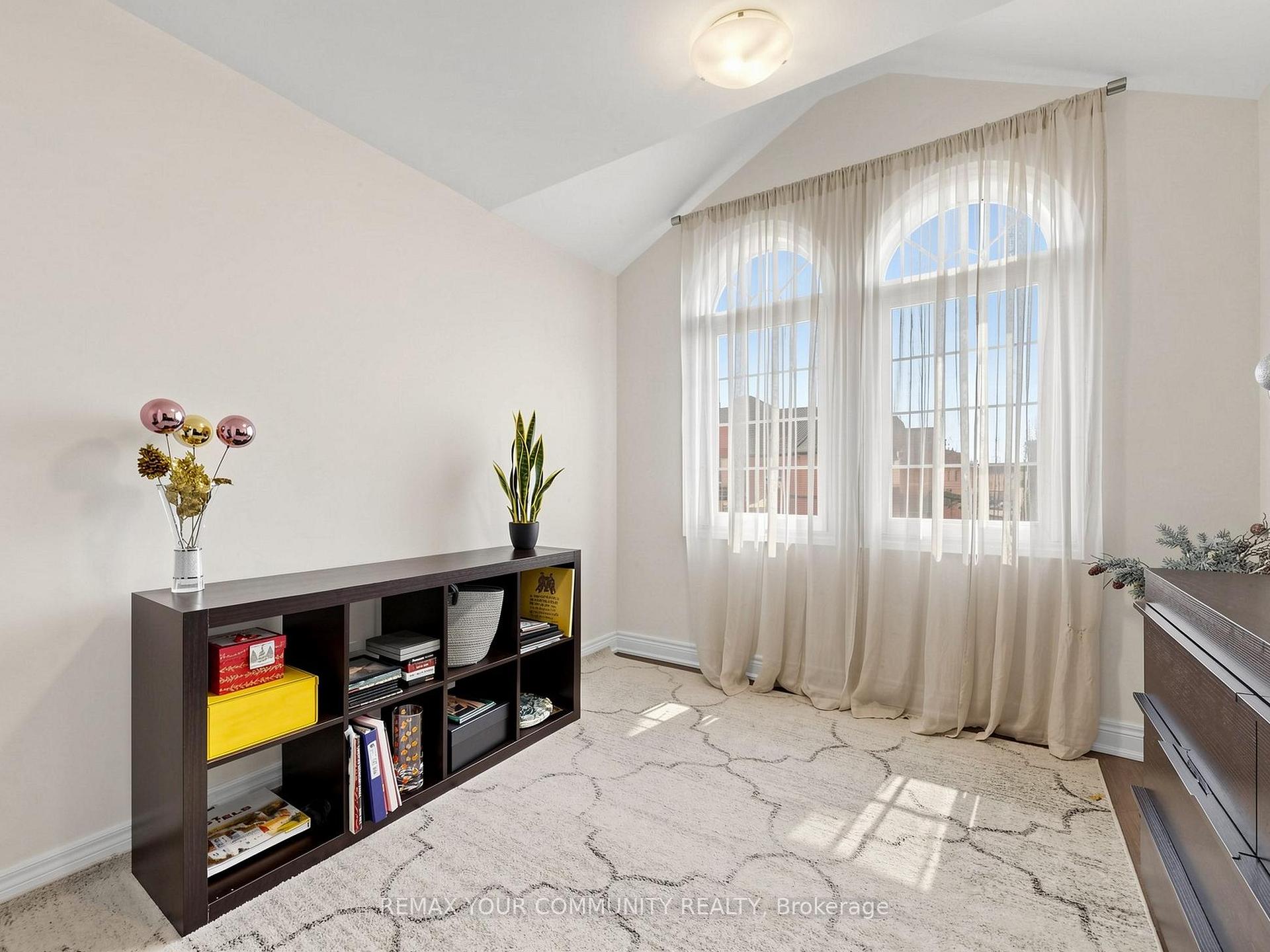 Photo 31 of 96 Drizzel Crescent, Richmond Hill, Oak Ridges — HOMEH