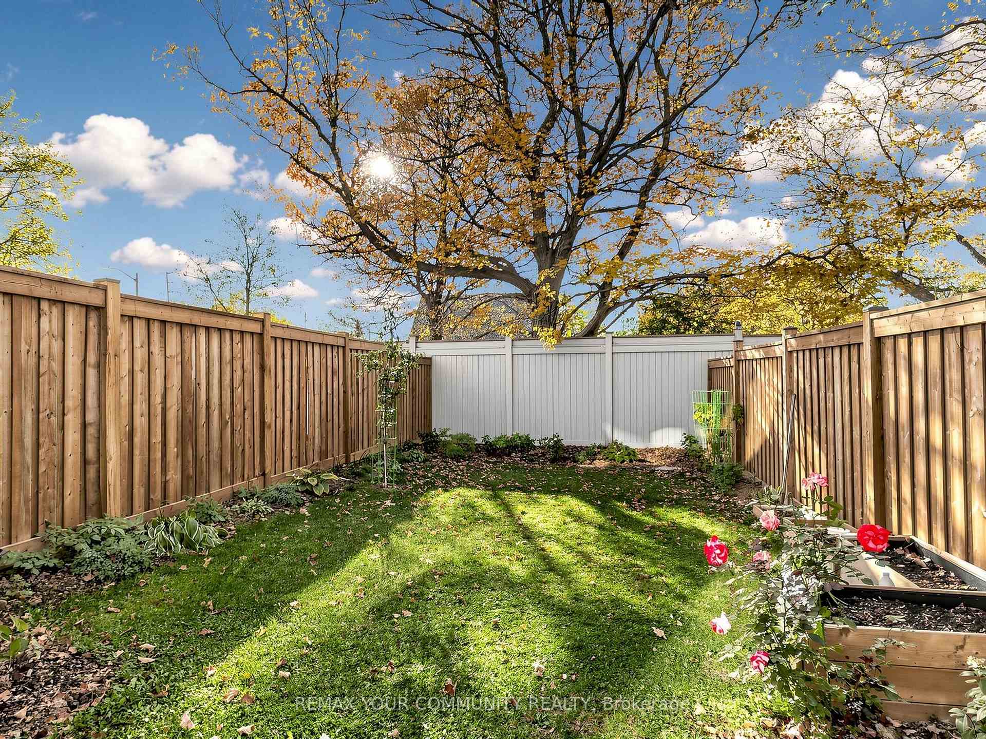 Photo 42 of 96 Drizzel Crescent, Richmond Hill, Oak Ridges — HOMEH