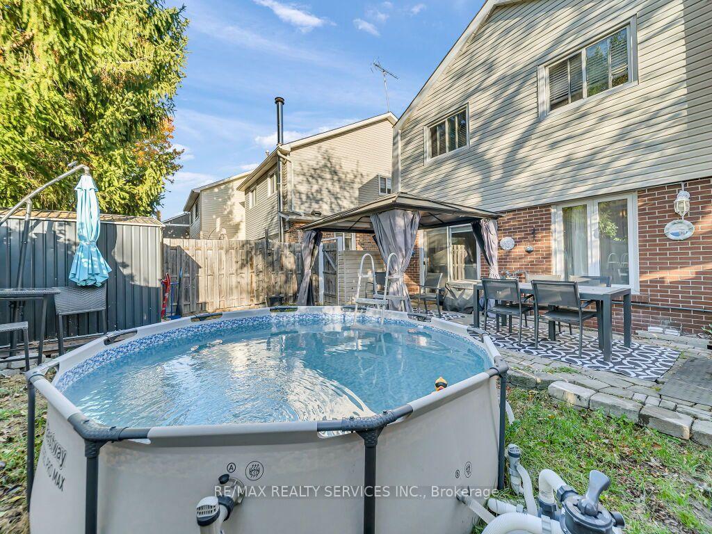 Photo 42 of 158 Fanshawe Drive, Brampton, Heart Lake West — HOMEH