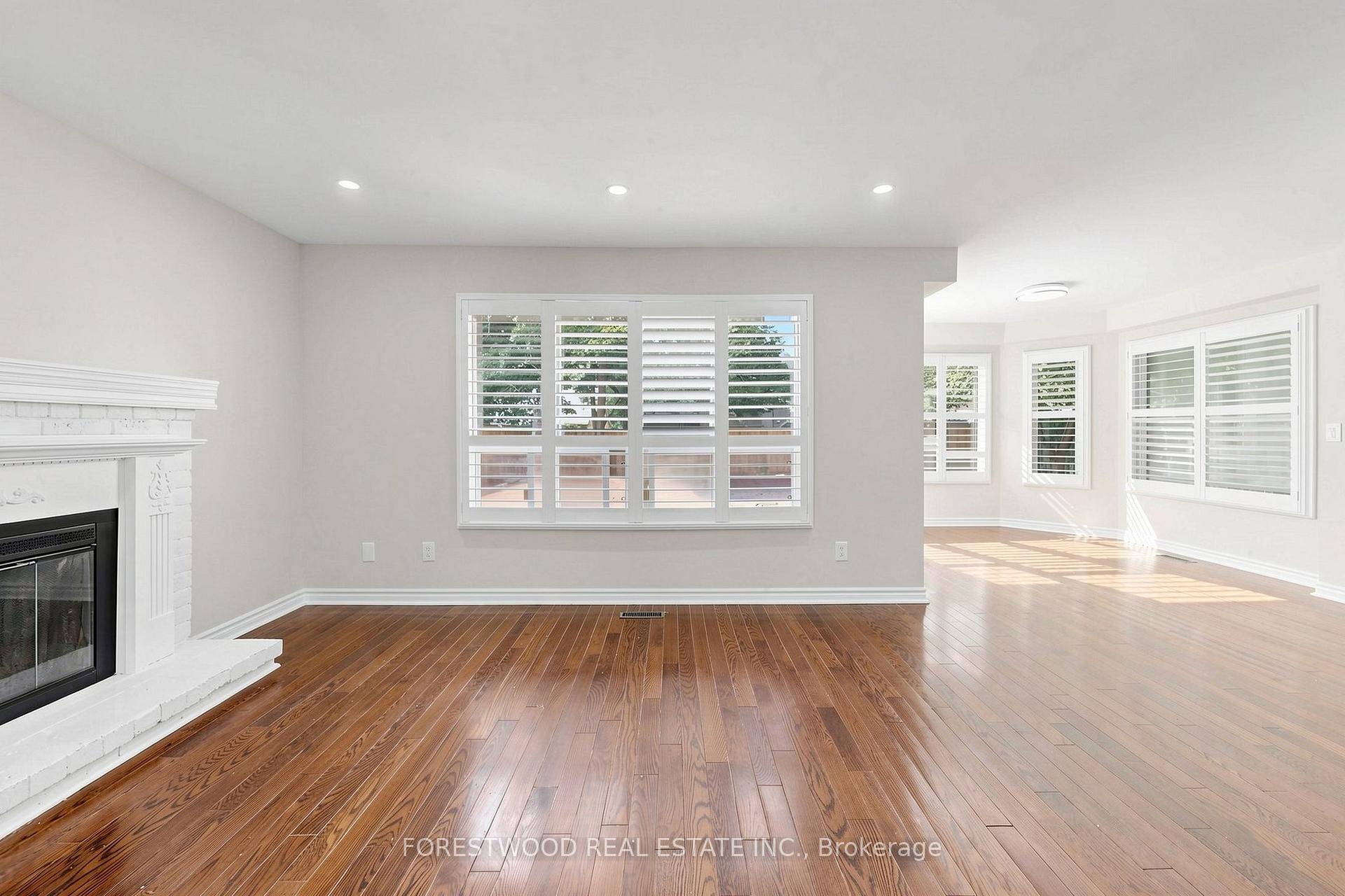 Photo 16 of 4616 Inverness Boulevard, Mississauga, East Credit — HOMEH