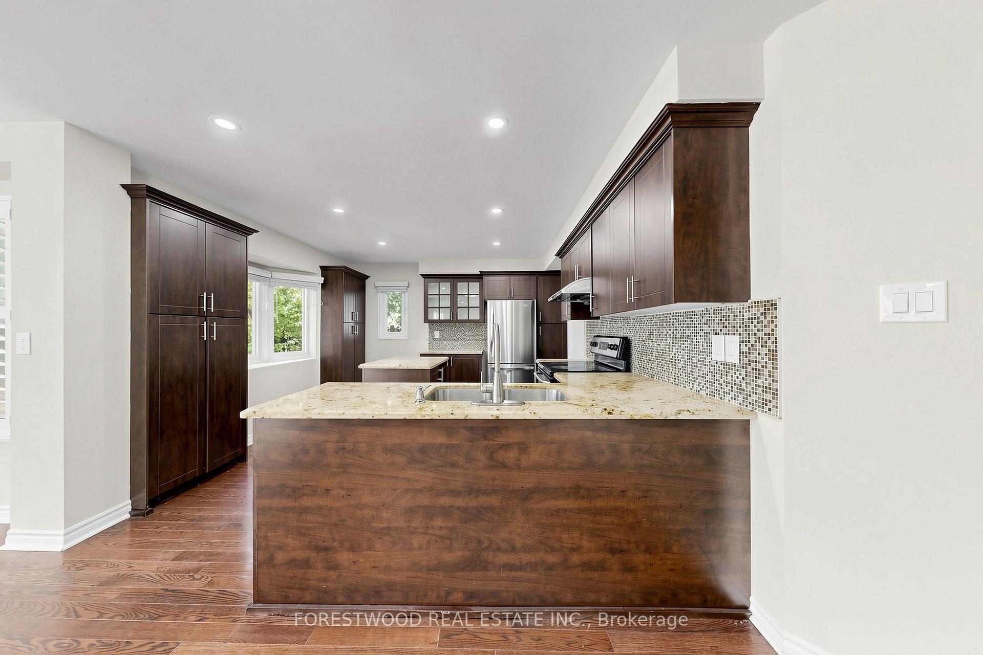 Photo 21 of 4616 Inverness Boulevard, Mississauga, East Credit — HOMEH