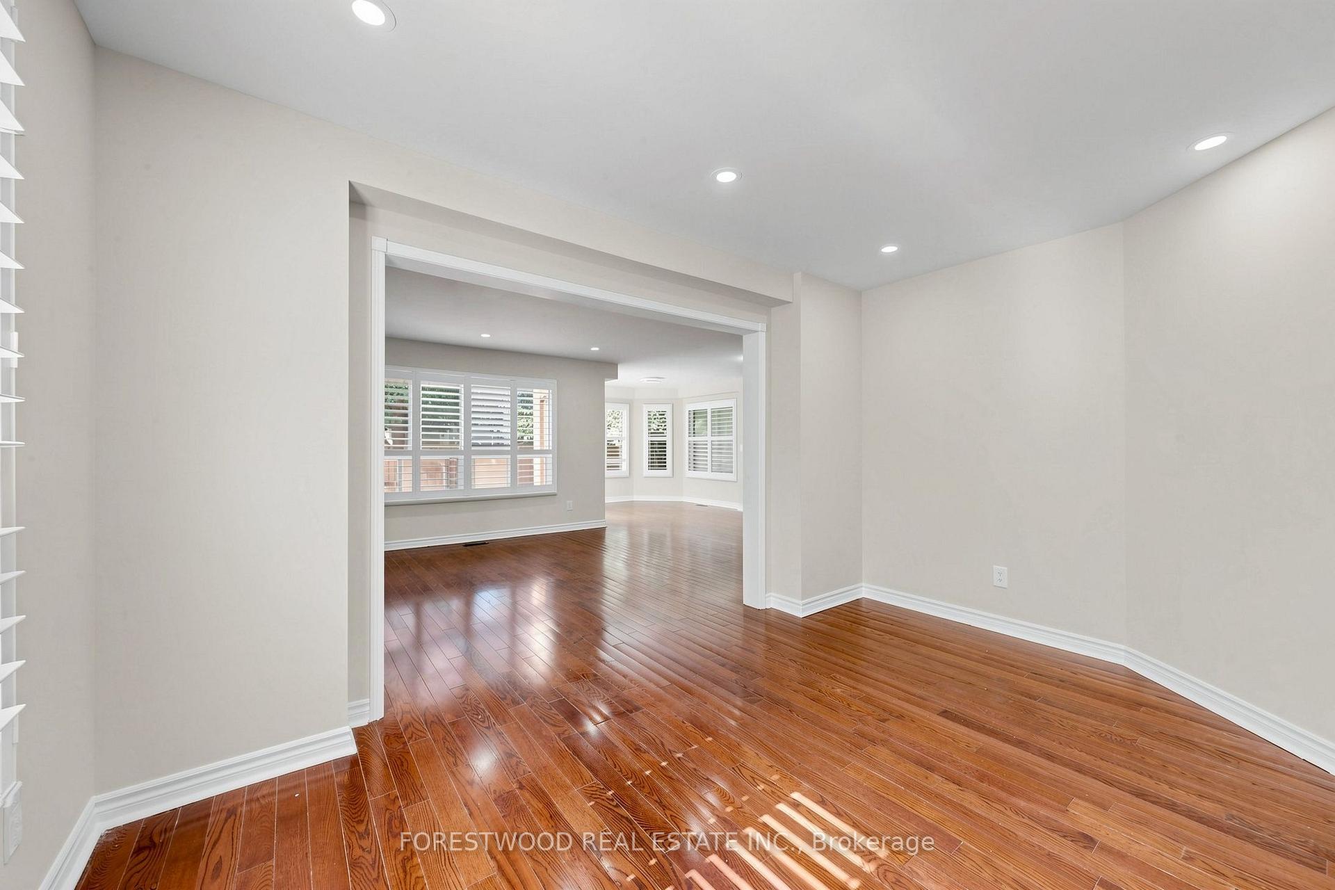 Photo 27 of 4616 Inverness Boulevard, Mississauga, East Credit — HOMEH