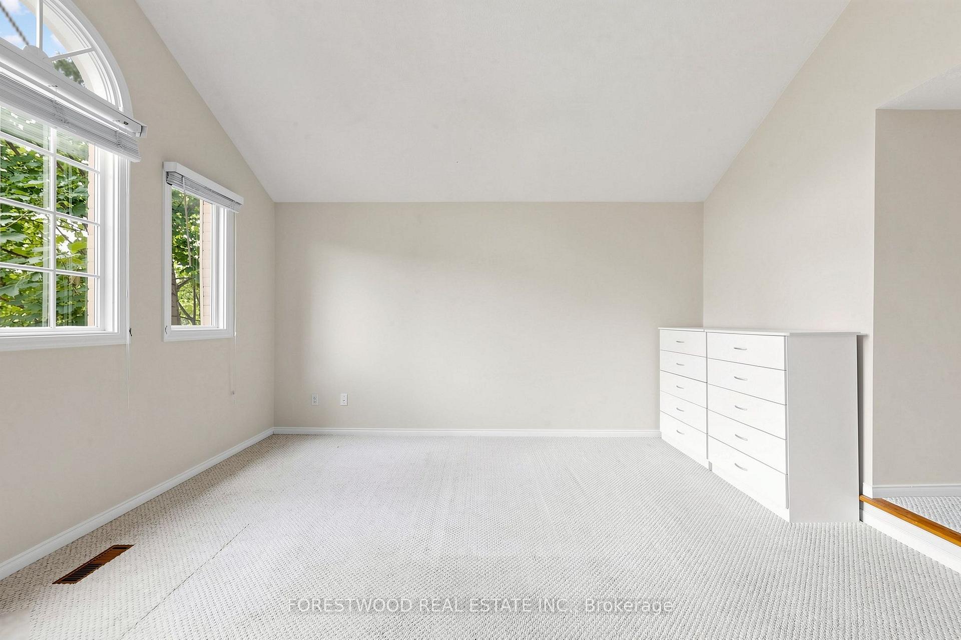 Photo 36 of 4616 Inverness Boulevard, Mississauga, East Credit — HOMEH