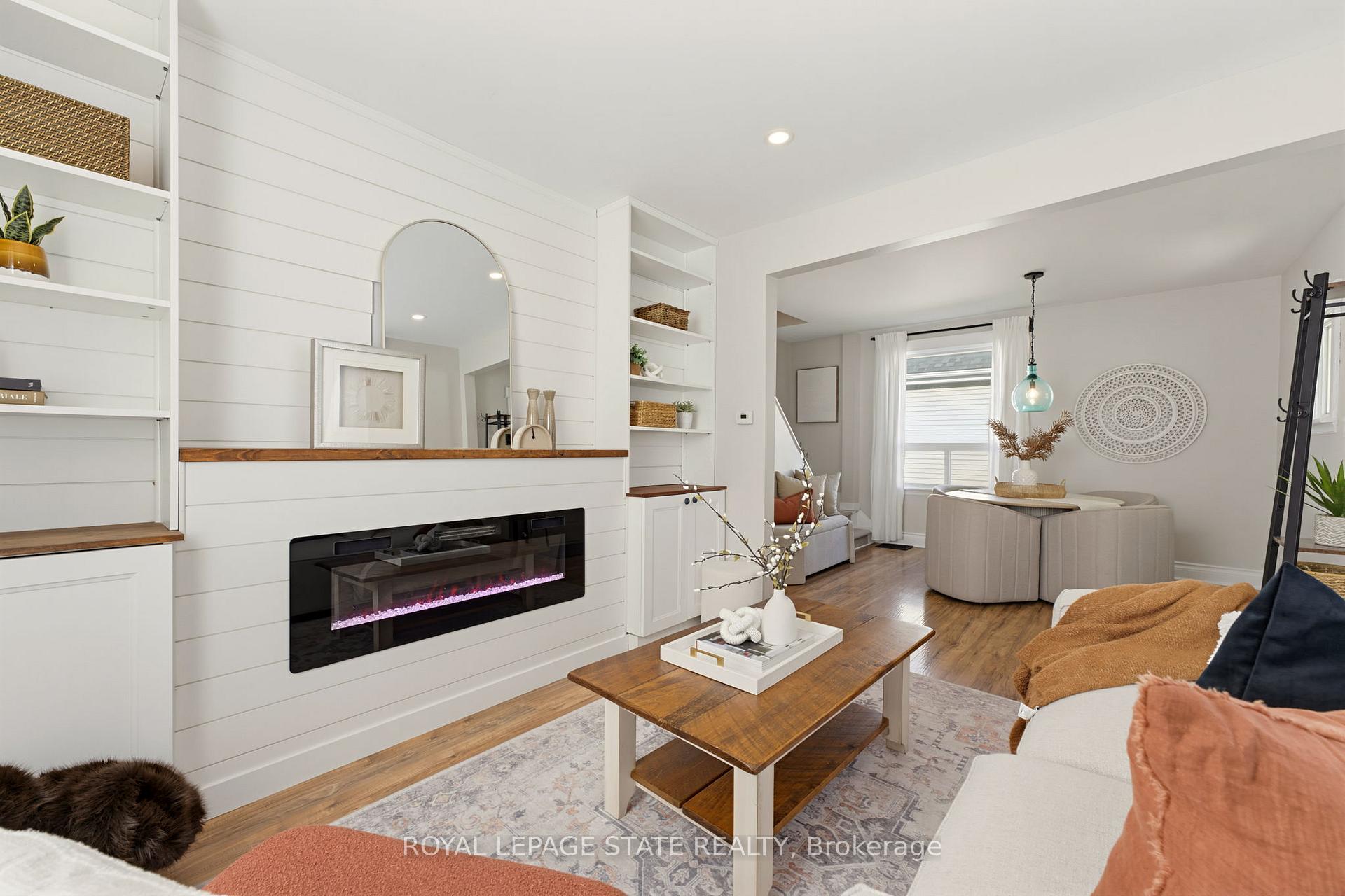 Photo 9 of 206 Craigroyston Road, Hamilton, Bartonville — HOMEH
