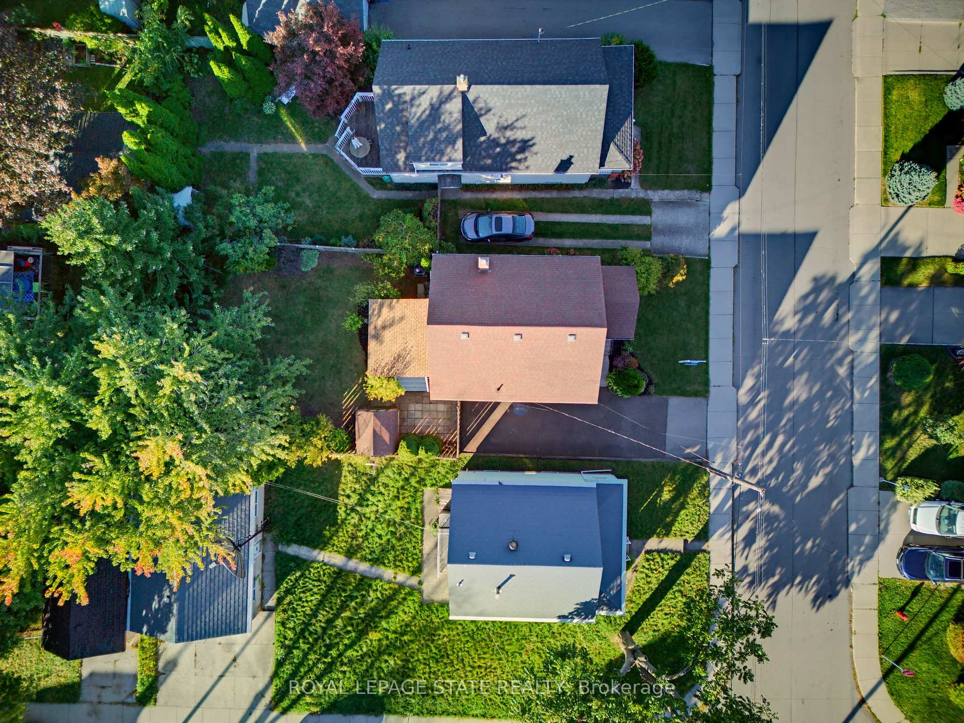 Photo 39 of 206 Craigroyston Road, Hamilton, Bartonville — HOMEH