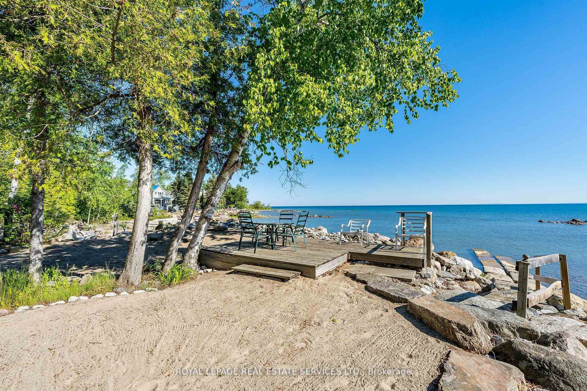 Photo 2 of 2228 Shore Lane, Wasaga Beach — HOMEH