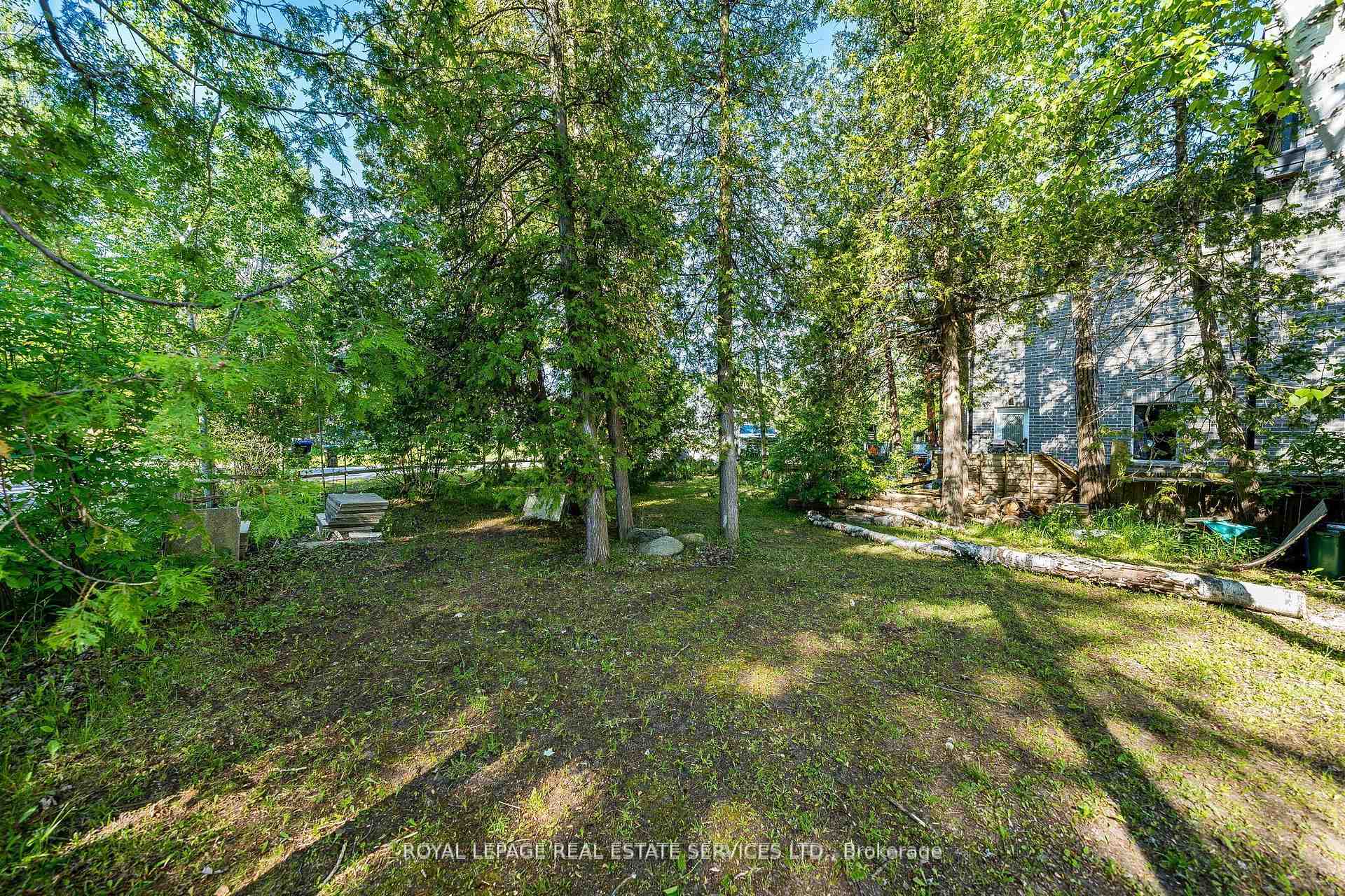 Photo 9 of 2228 Shore Lane, Wasaga Beach — HOMEH