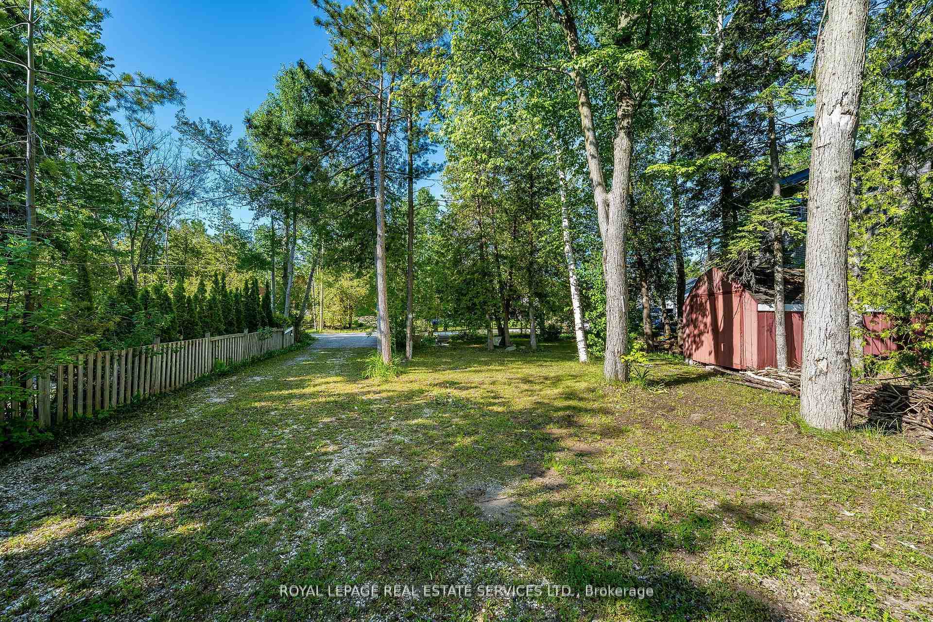 Photo 10 of 2228 Shore Lane, Wasaga Beach — HOMEH