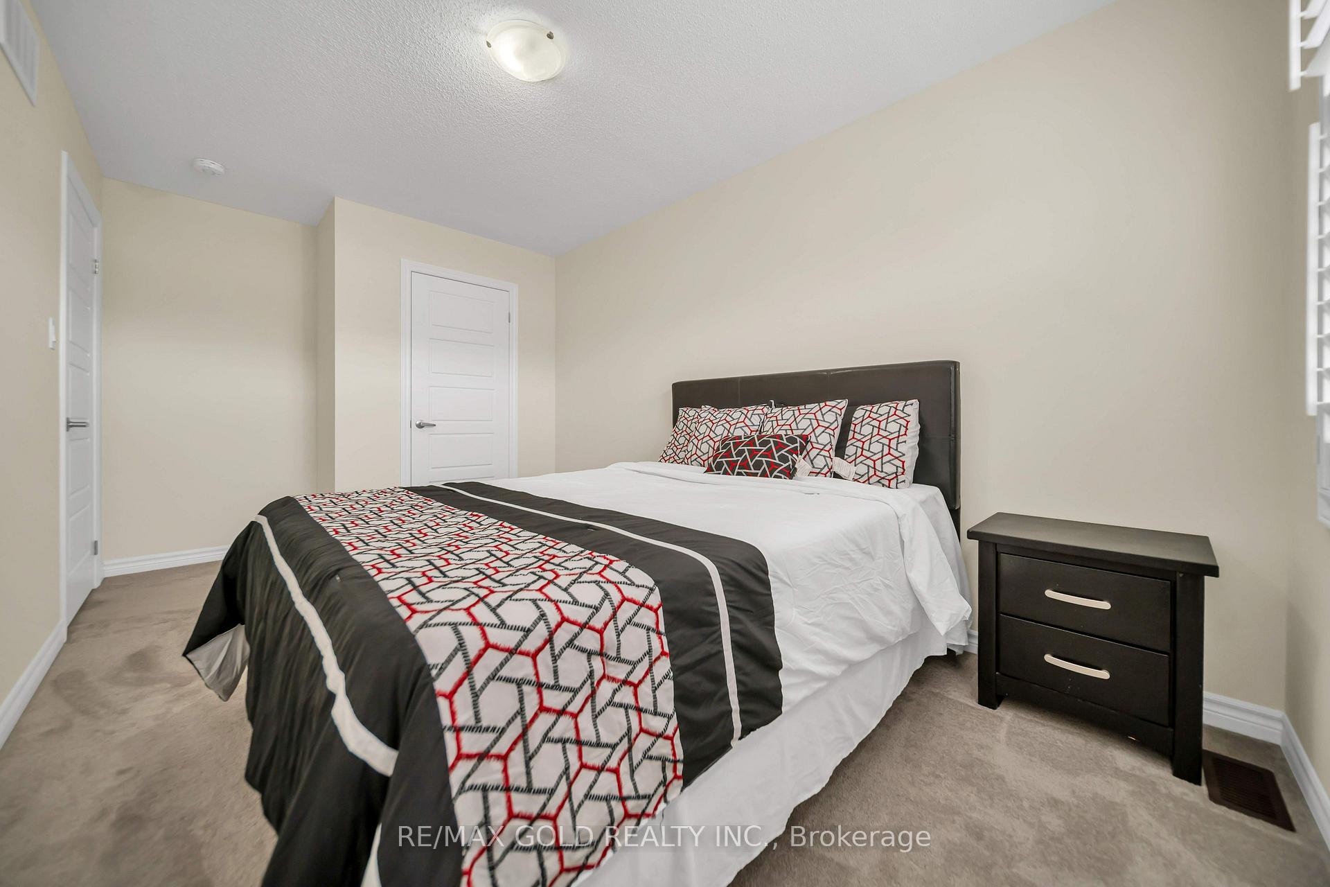Photo 22 of 5 Capton Street, Brantford, Empire South — HOMEH