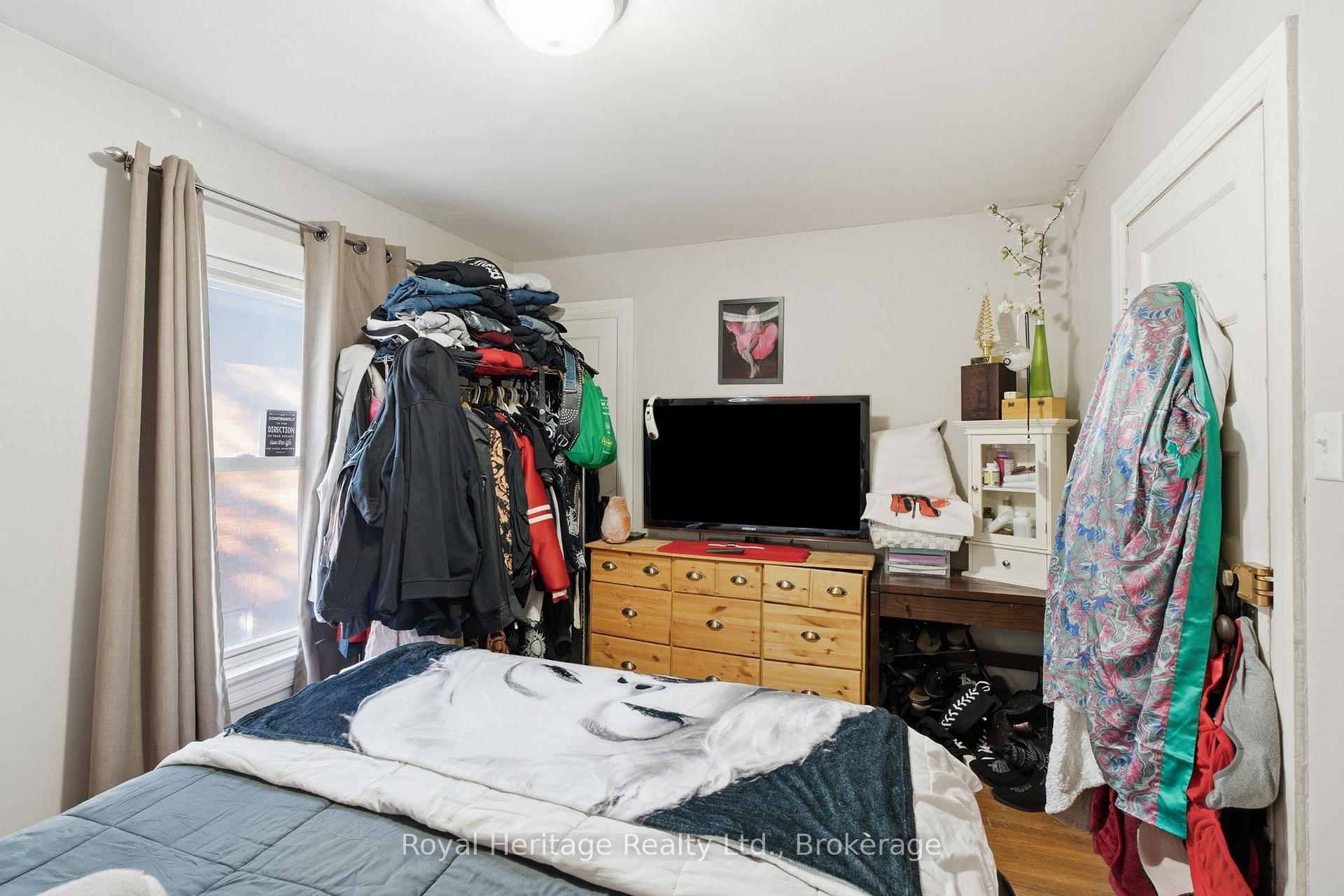 Photo 25 of 165 Colborne Street, Oshawa, O'Neill — HOMEH