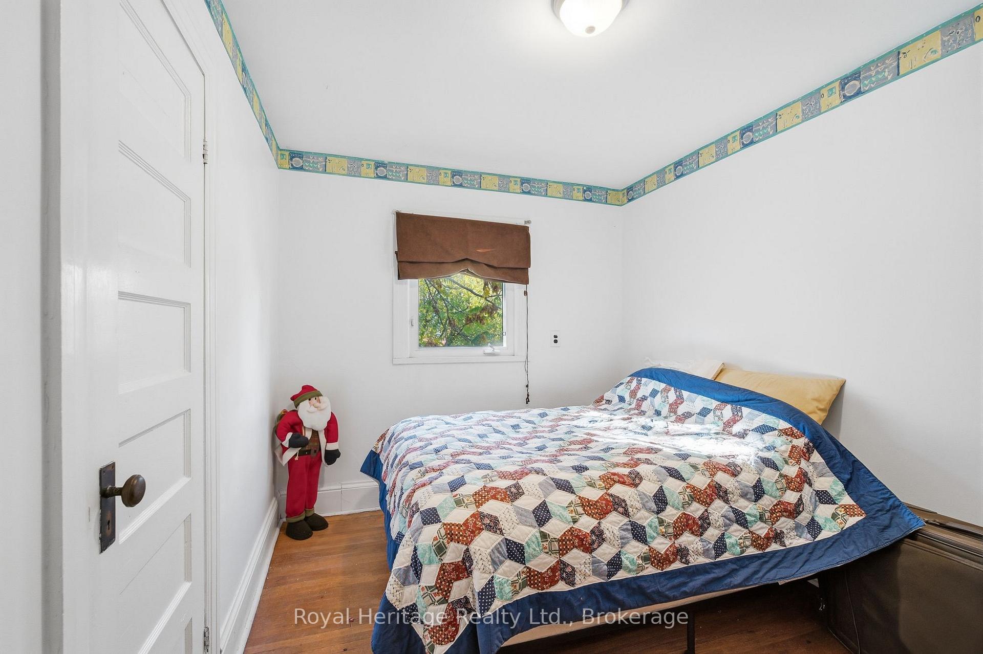 Photo 27 of 165 Colborne Street, Oshawa, O'Neill — HOMEH