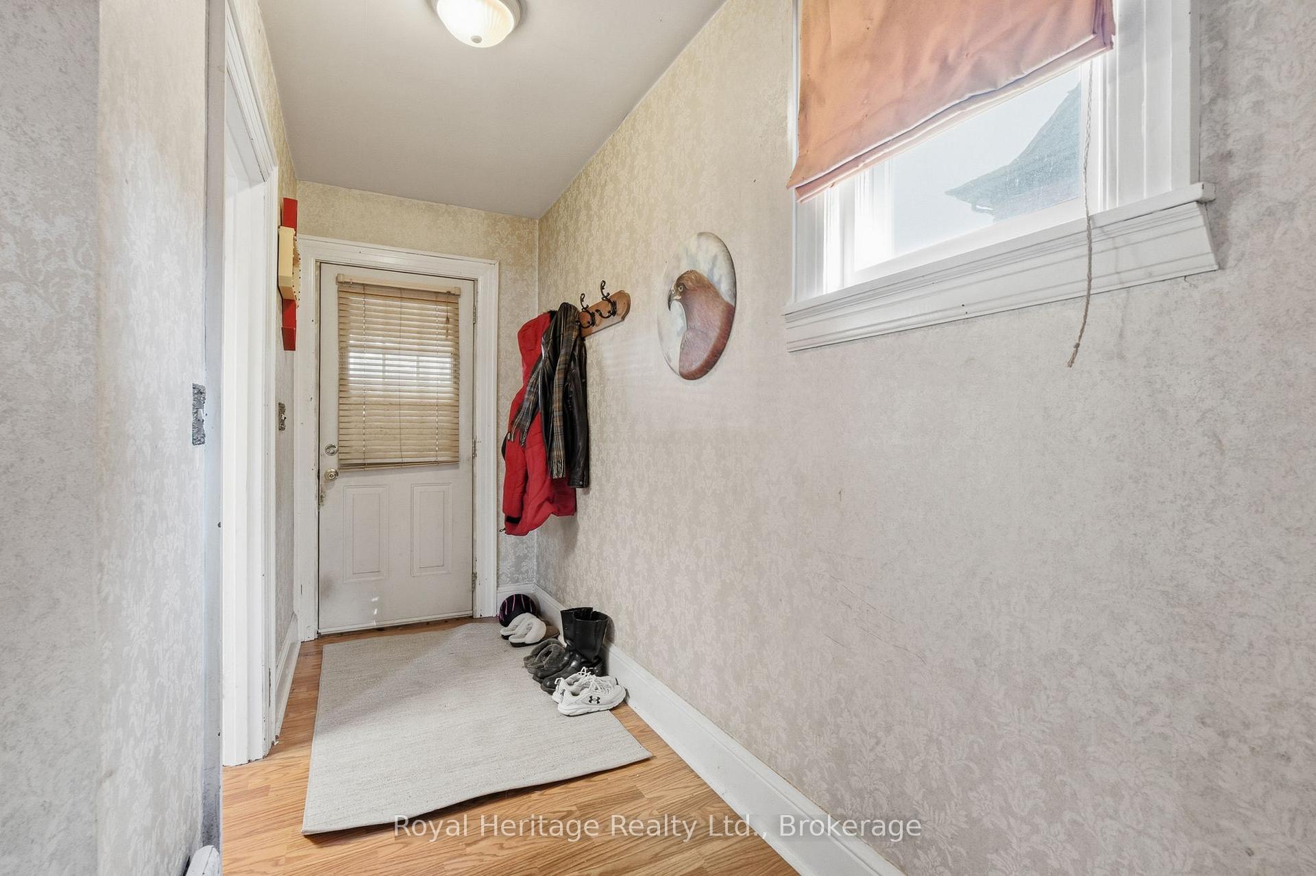 Photo 32 of 165 Colborne Street, Oshawa, O'Neill — HOMEH