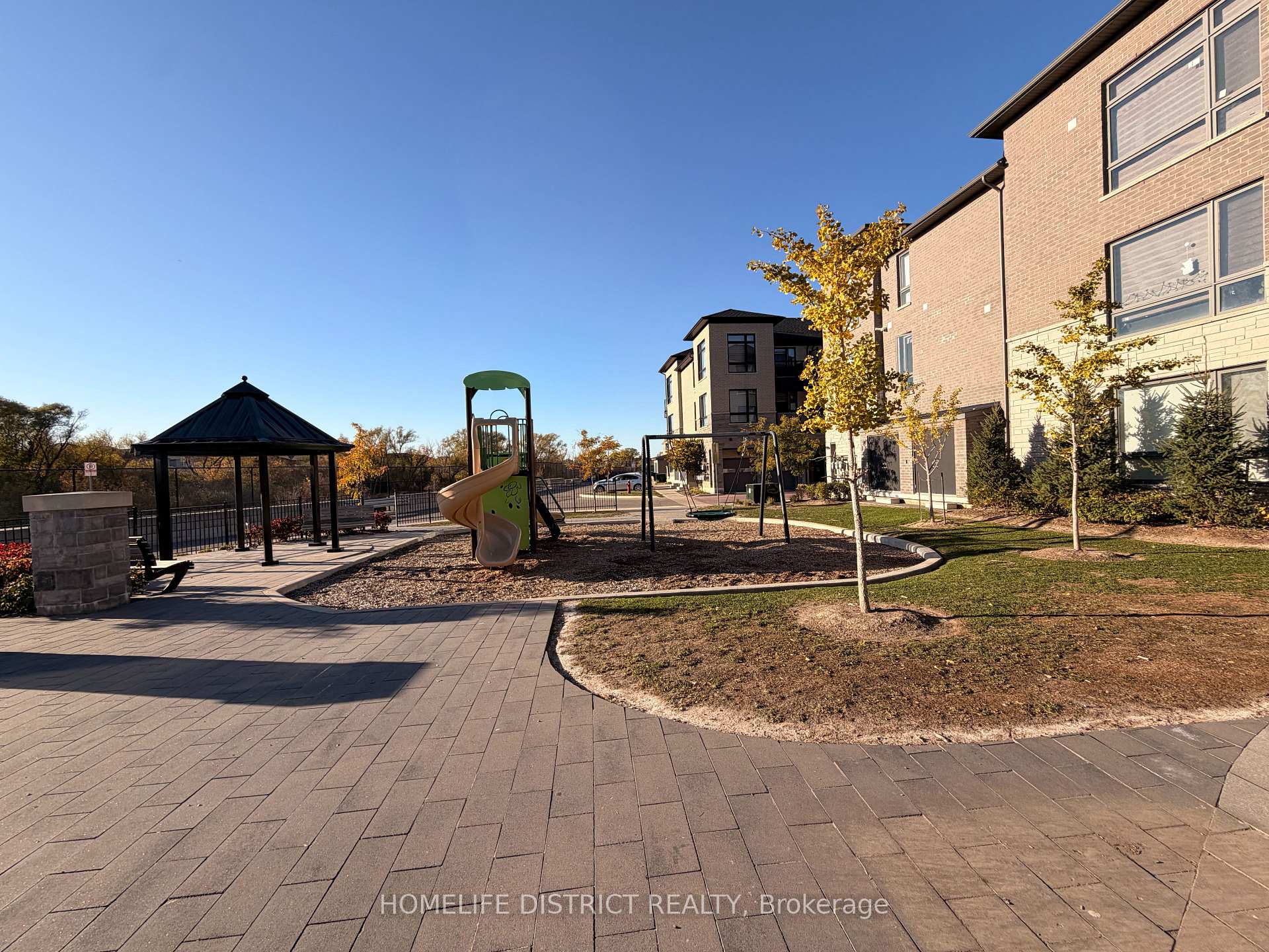 Photo 3 of Unit 31, 9440 The Gore Road E, Brampton, Bram East — HOMEH