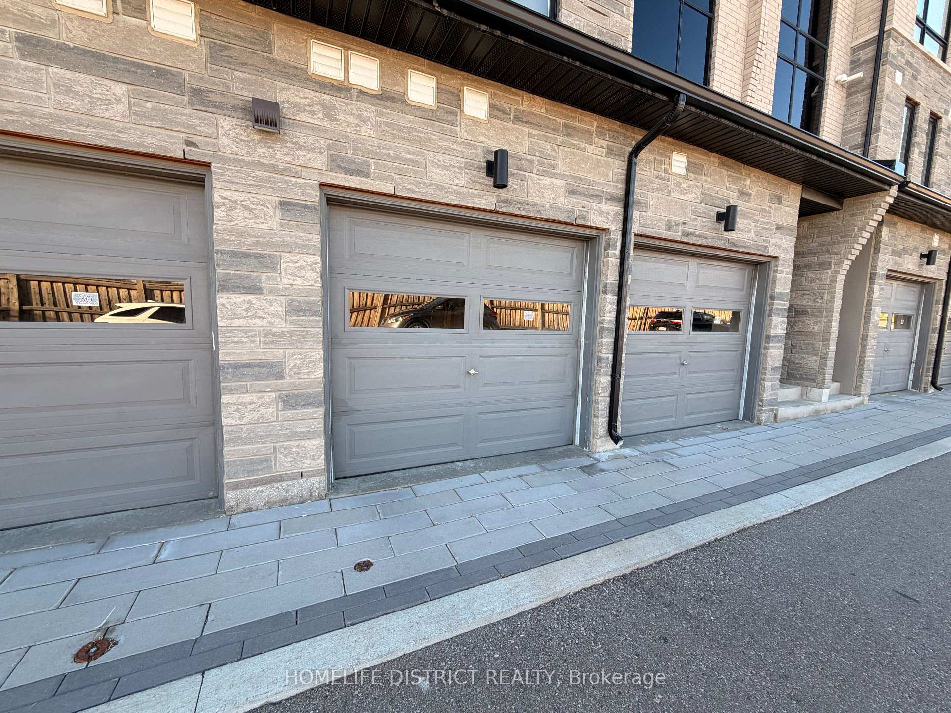 Photo 17 of Unit 31, 9440 The Gore Road E, Brampton, Bram East — HOMEH