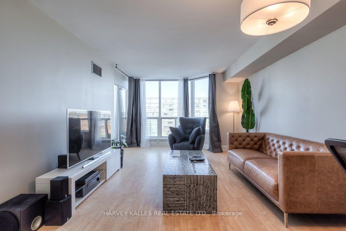 Photo of Unit 710, 175 Cedar Avenue