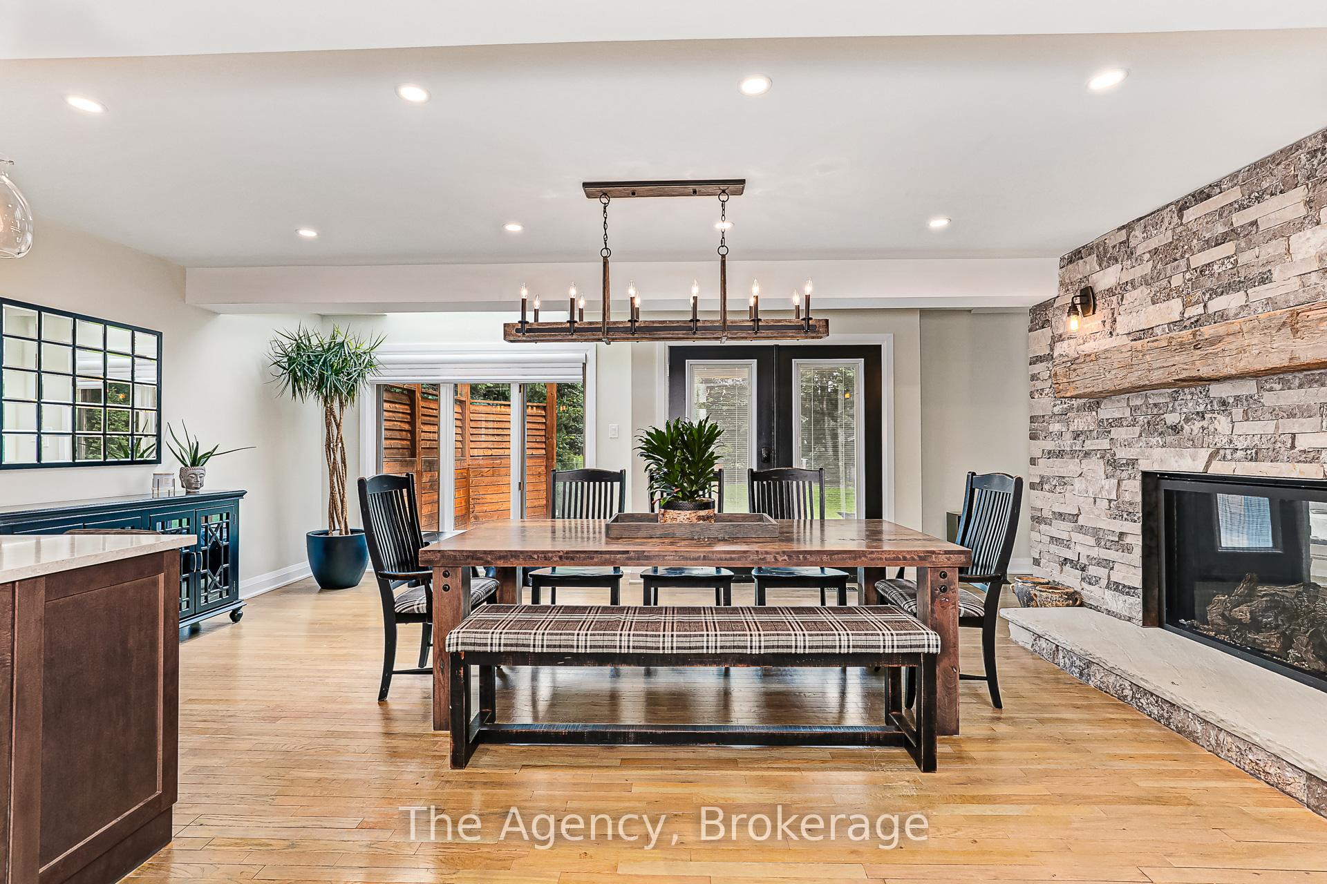 Photo 7 of 136 Grand Cypress Lane, Blue Mountains — HOMEH