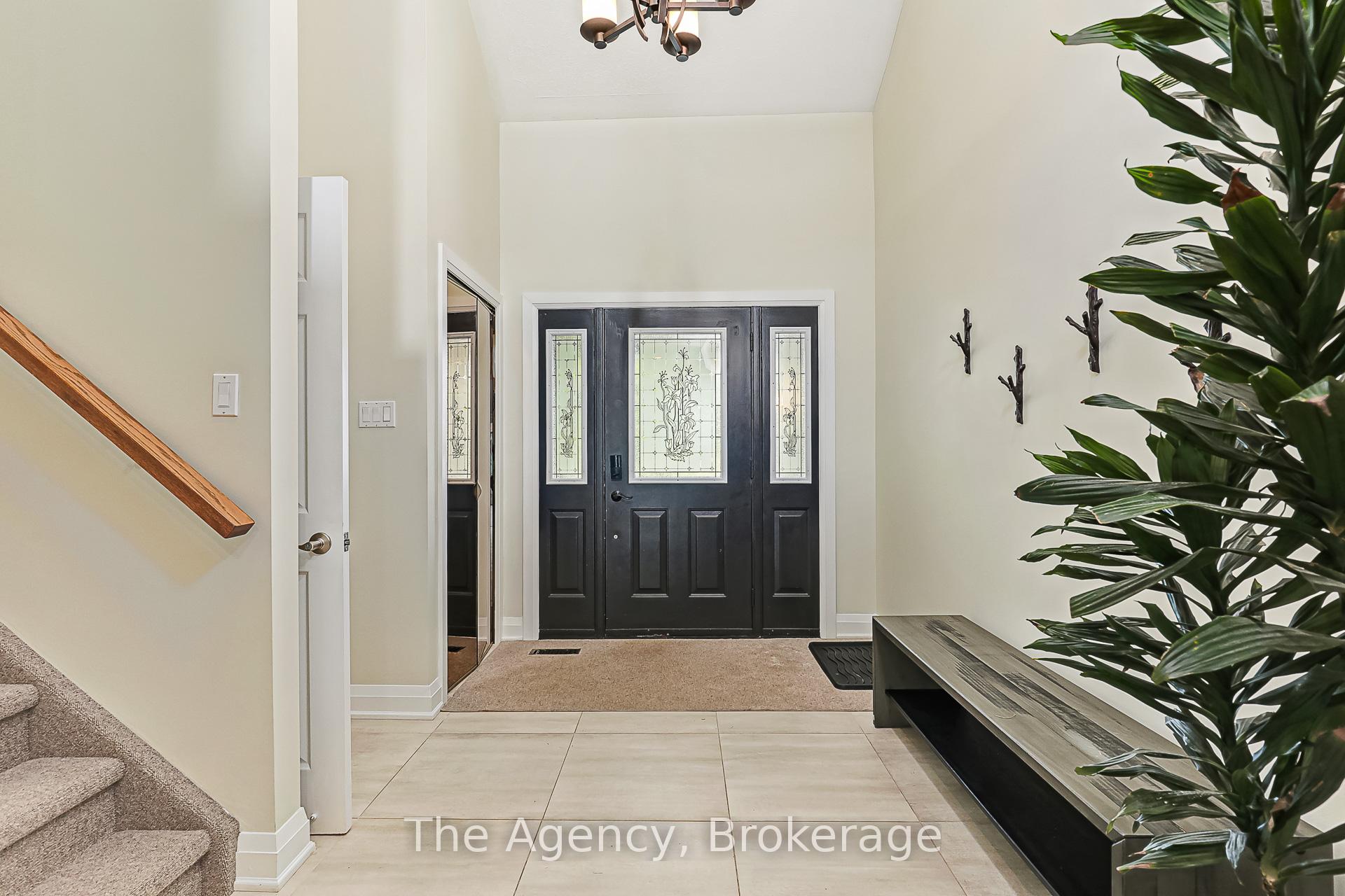 Photo 8 of 136 Grand Cypress Lane, Blue Mountains — HOMEH
