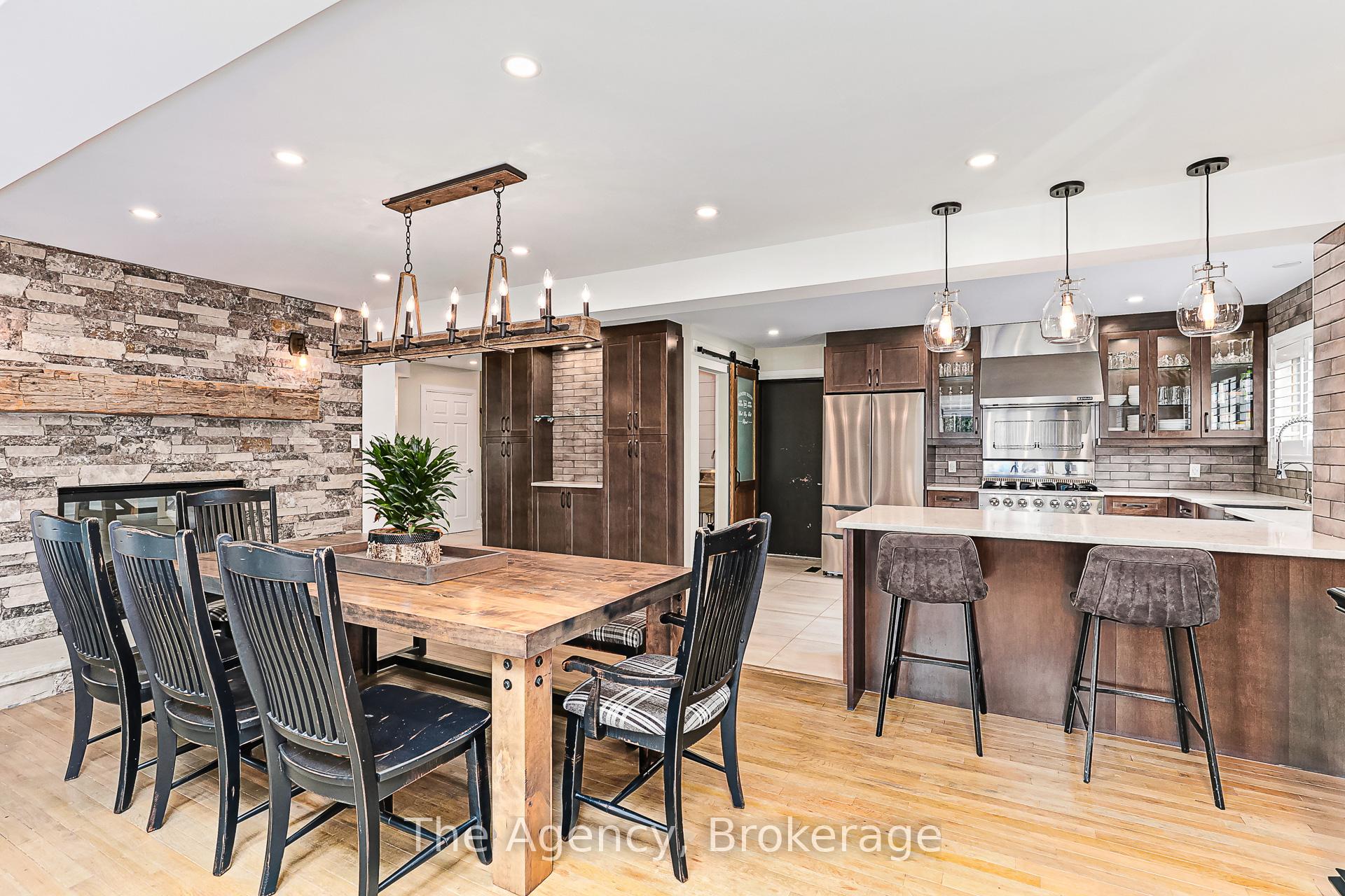 Photo 13 of 136 Grand Cypress Lane, Blue Mountains — HOMEH