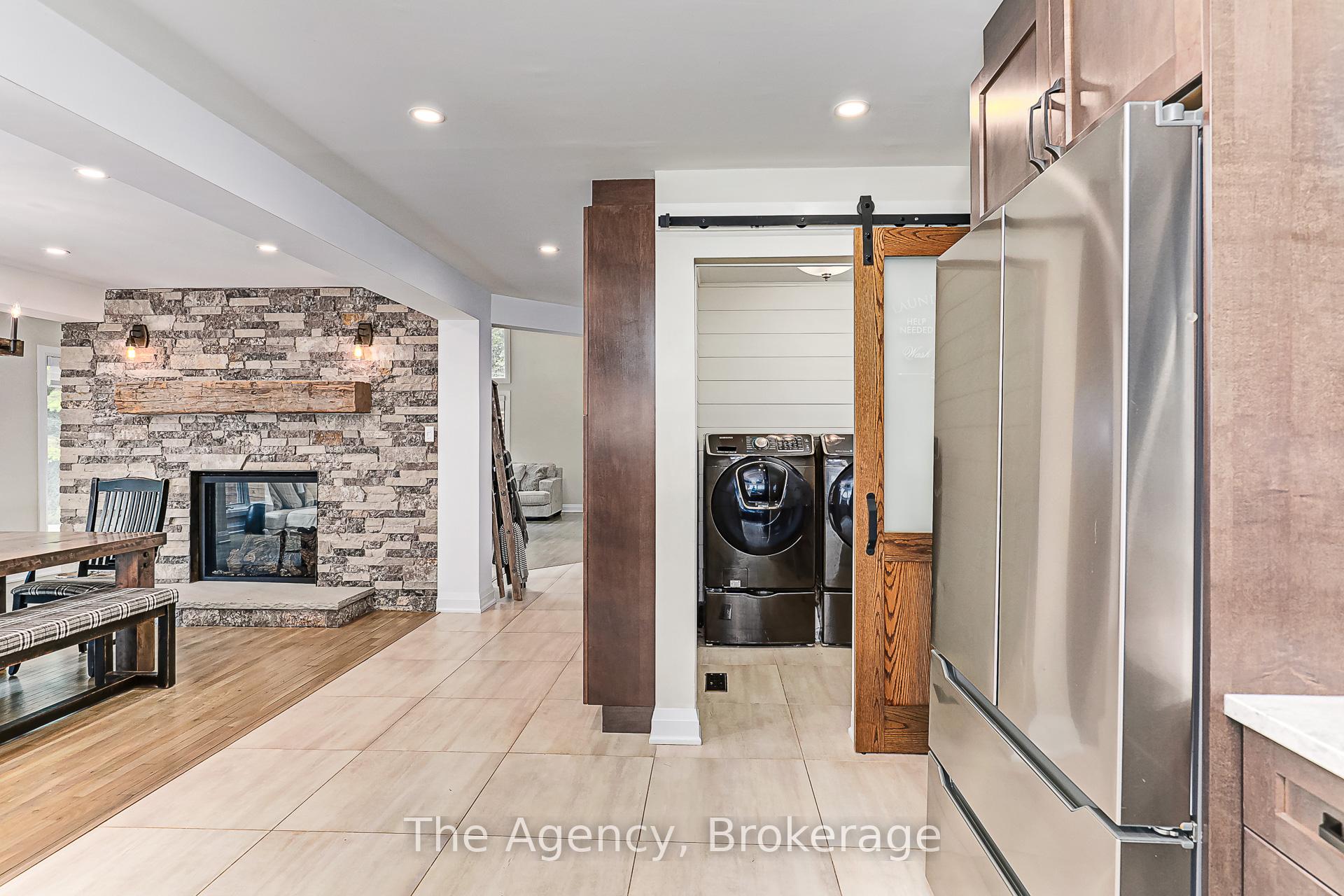 Photo 15 of 136 Grand Cypress Lane, Blue Mountains — HOMEH