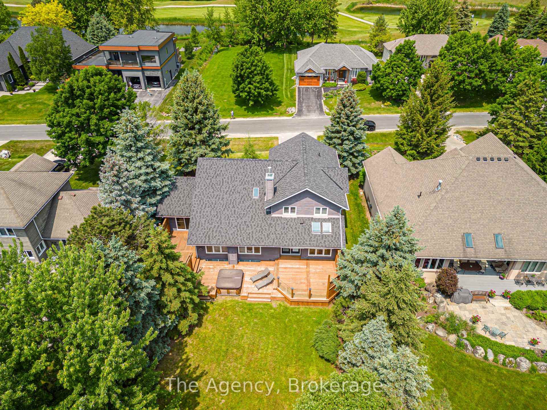 Photo 36 of 136 Grand Cypress Lane, Blue Mountains — HOMEH
