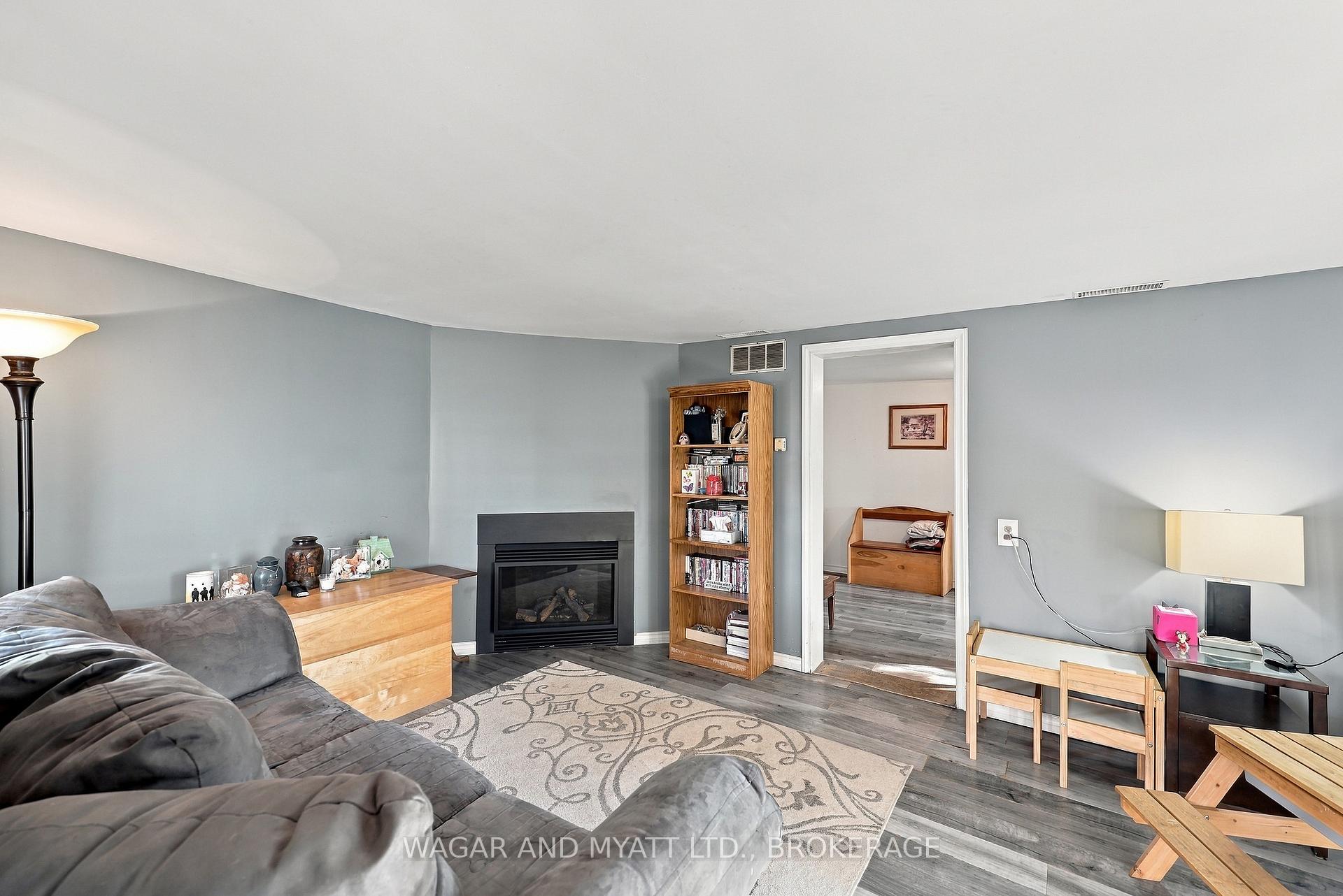 Photo 11 of 120 Prince Street, Deseronto, Deseronto (Town) — HOMEH