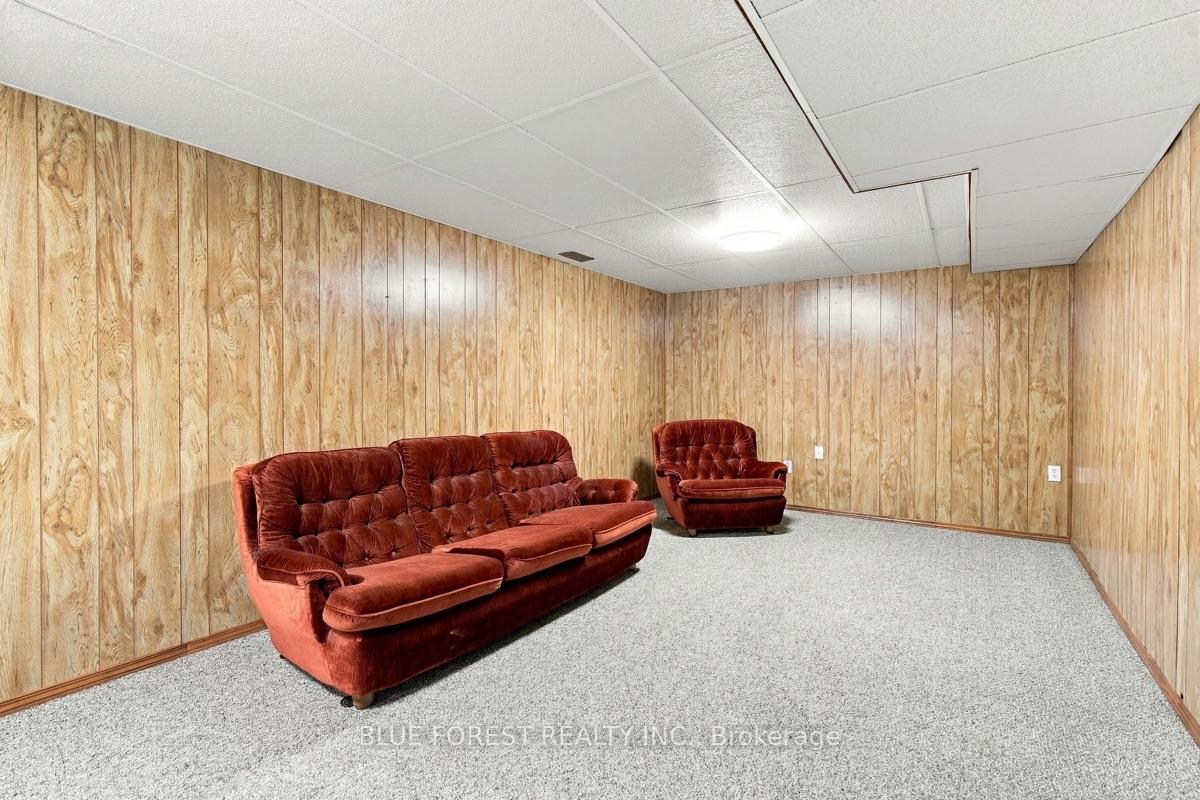 Photo 63 of 39 Gerald Crescent, London, South J — HOMEH
