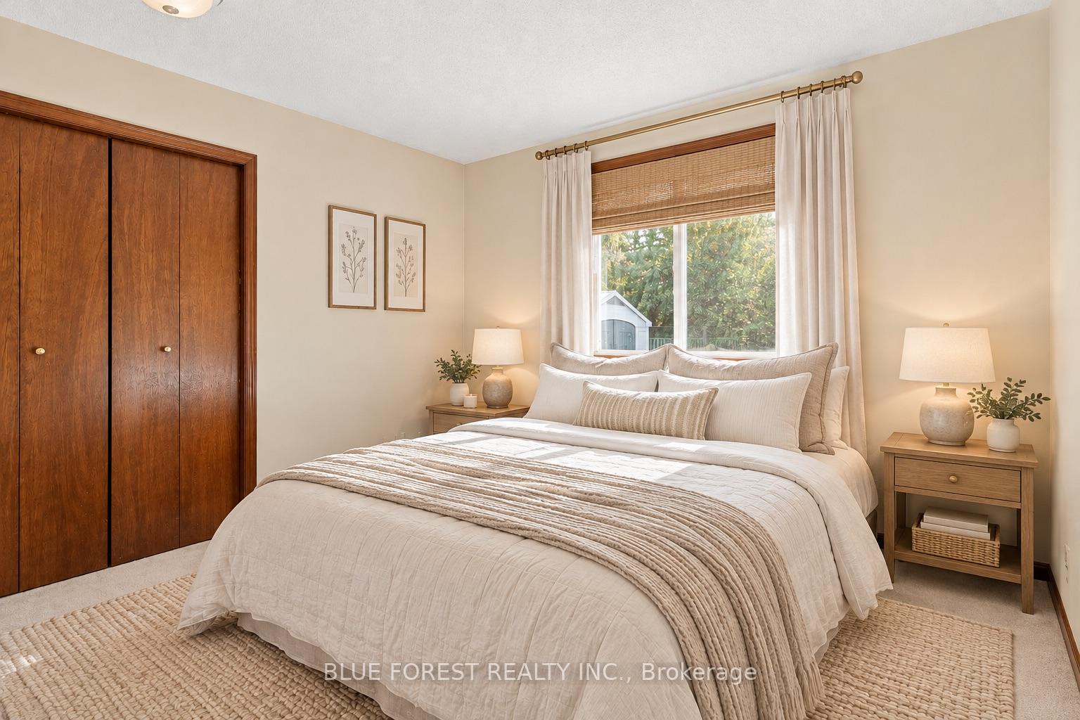 Photo 32 of 39 Gerald Crescent, London, South J — HOMEH