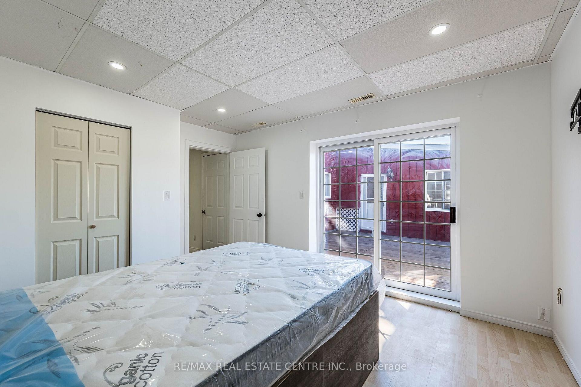Photo 37 of 1465 Main Street E, Hamilton, Homeside — HOMEH