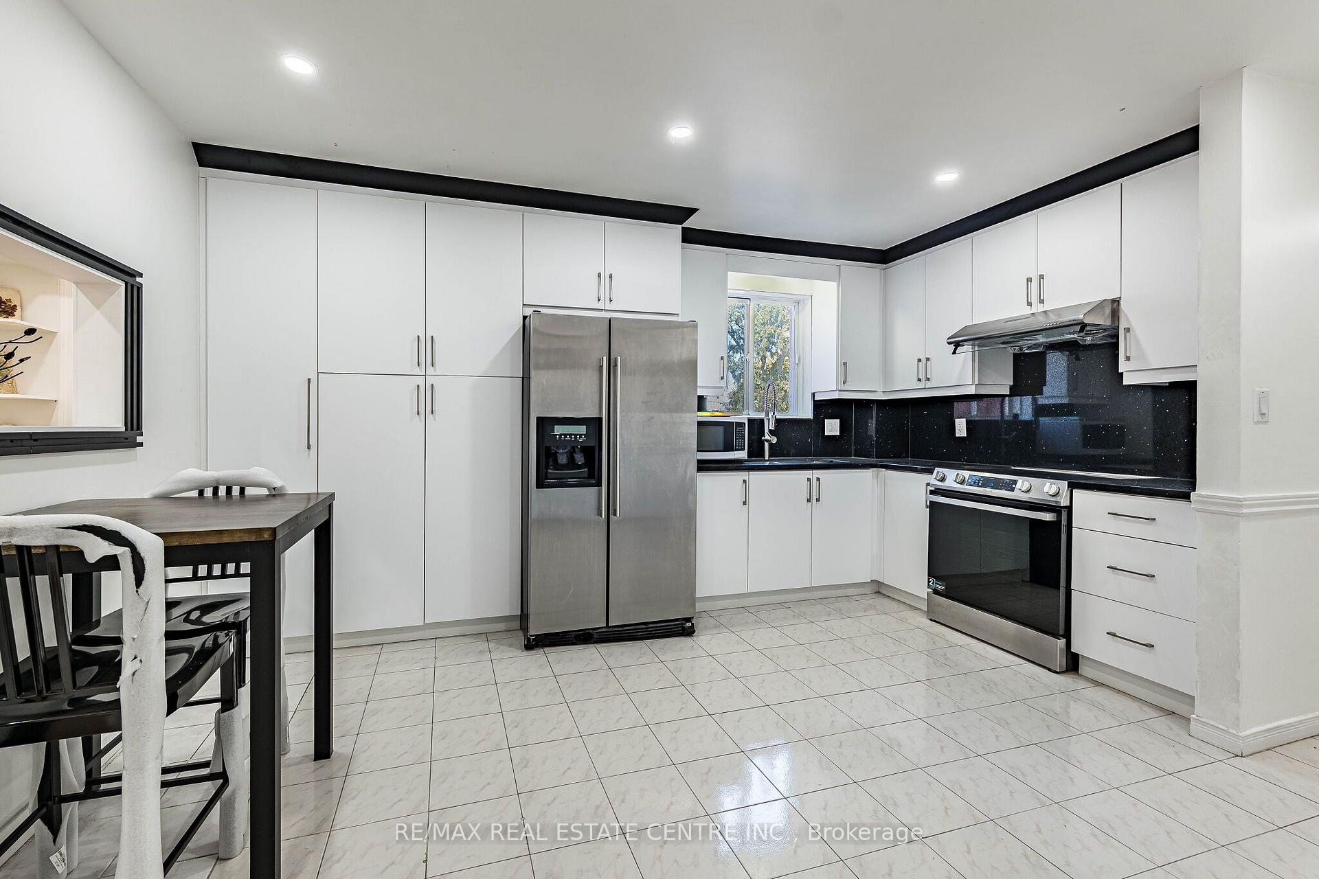 Photo 41 of 1465 Main Street E, Hamilton, Homeside — HOMEH