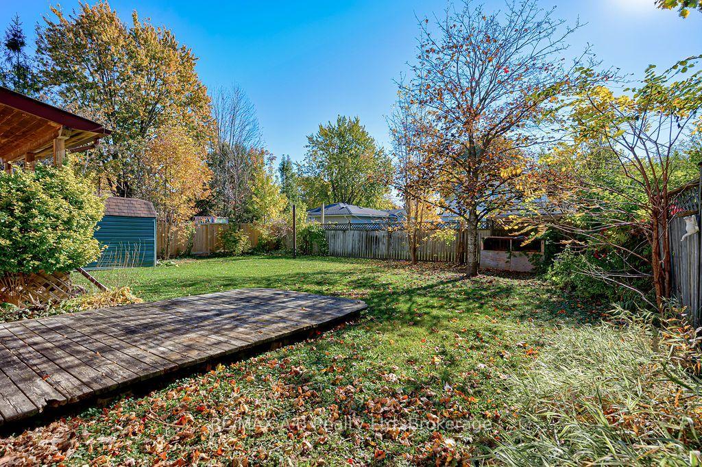 Photo 46 of 118 Feick Crescent, Stratford — HOMEH