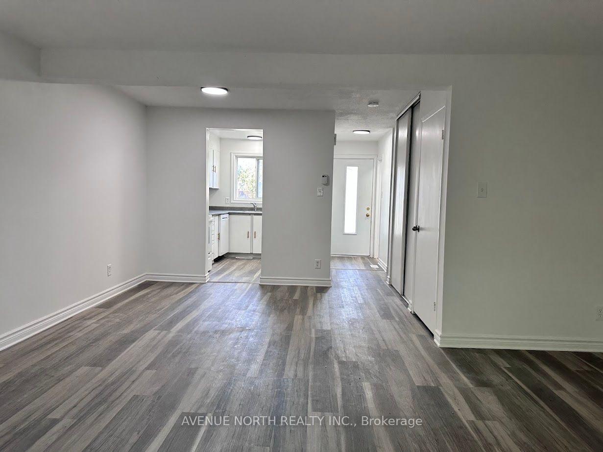 Photo 18 of 1370 Foxwell Street, Ottawa, Pineview — HOMEH