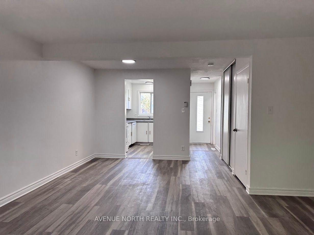 Photo 19 of 1370 Foxwell Street, Ottawa, Pineview — HOMEH